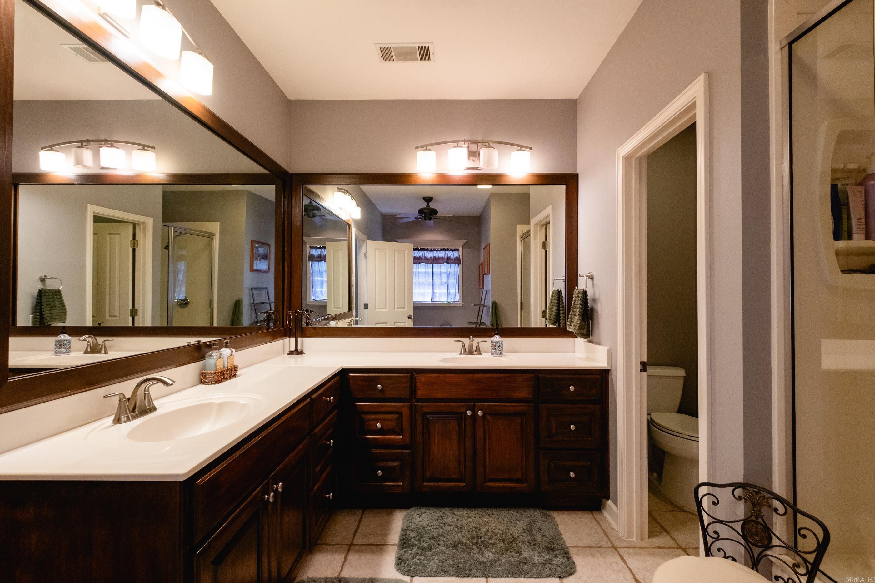 PALISADES HEIGHTS - Residential