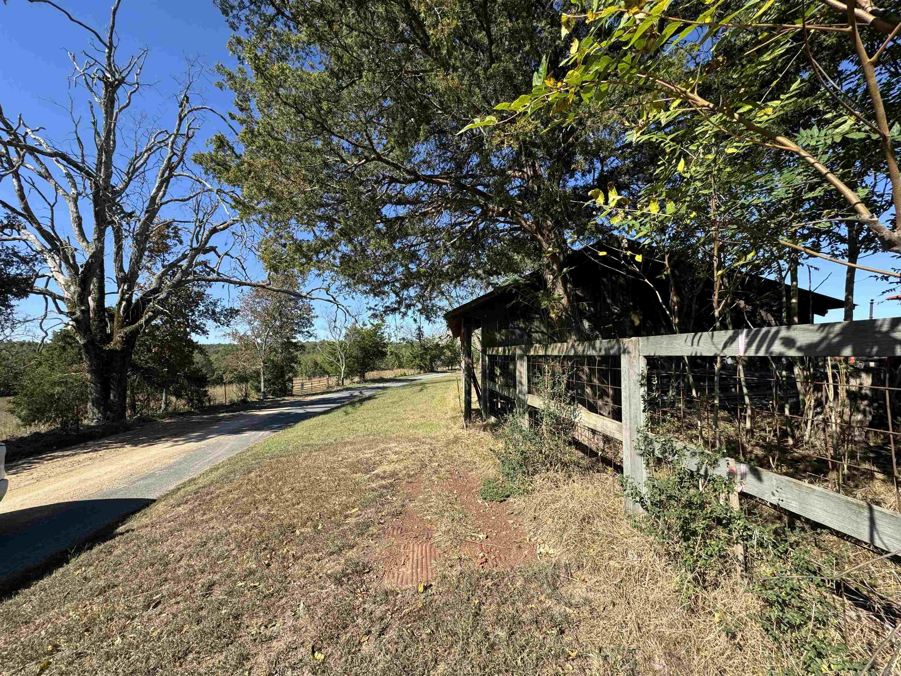 Metes & Bounds - Land