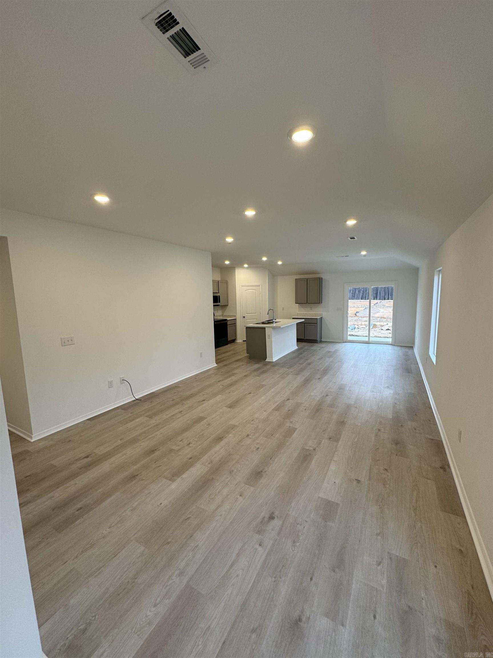 THE MEADOWS - Residential