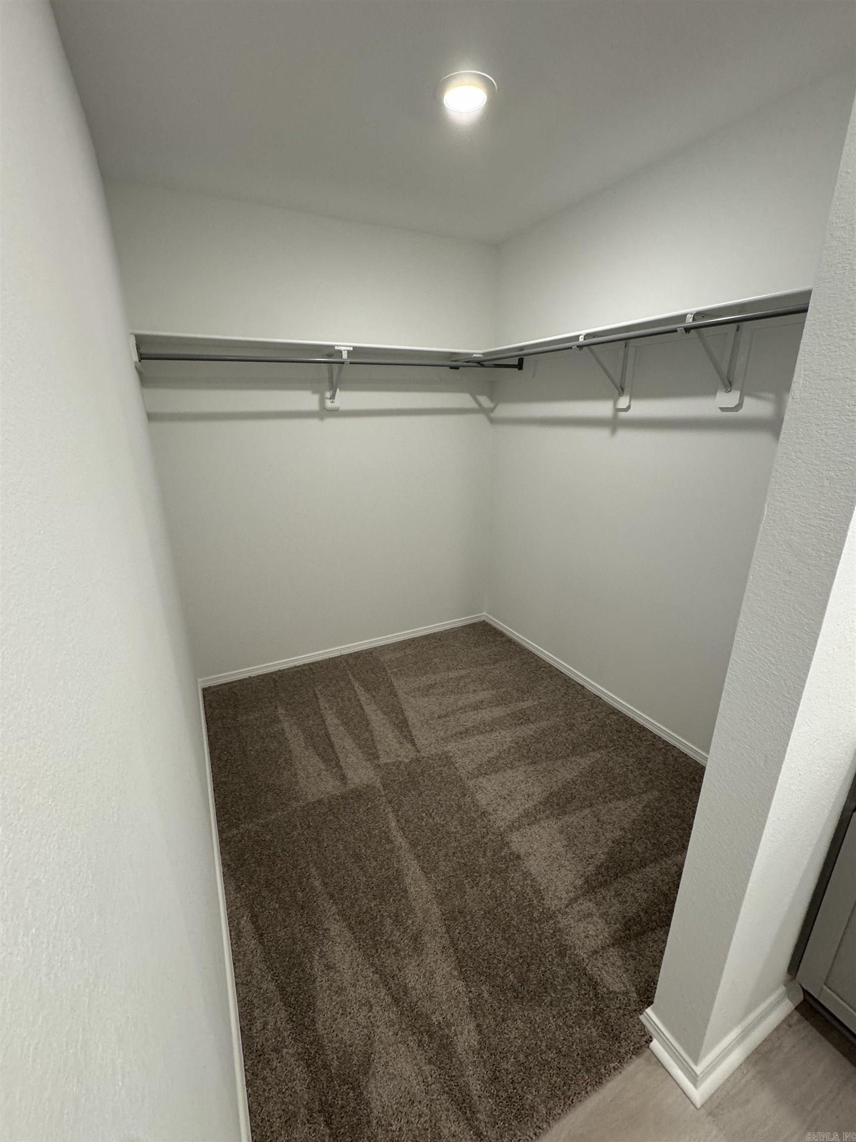 THE MEADOWS - Residential