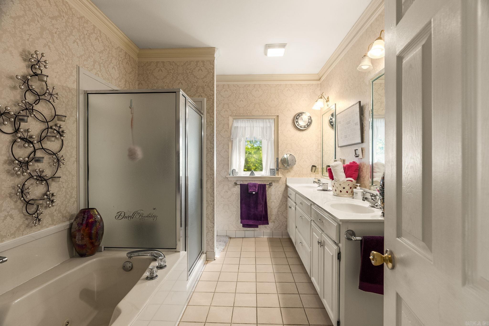 PLEASANT VALLEY MANOR - Residential