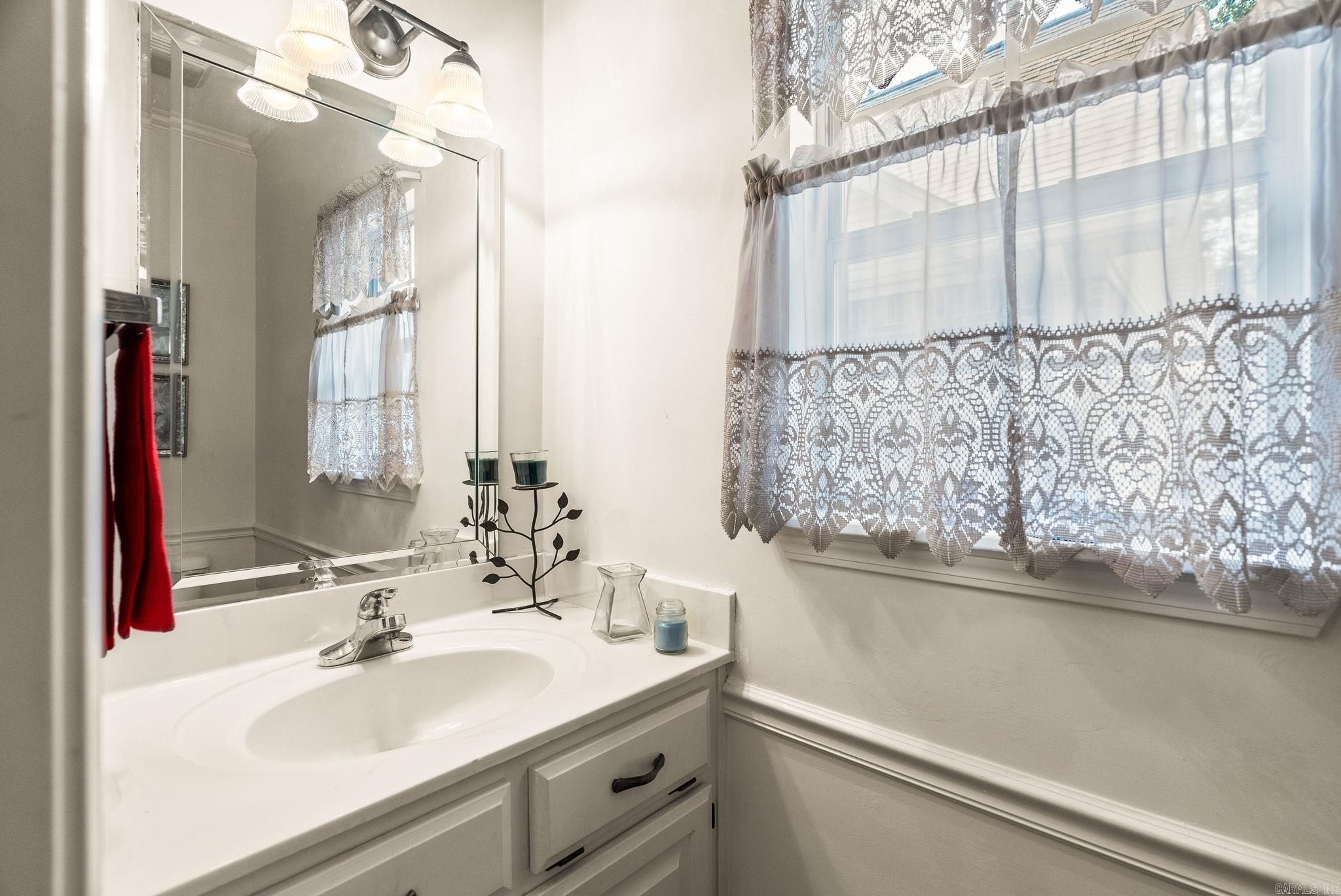 PLEASANT VALLEY MANOR - Residential