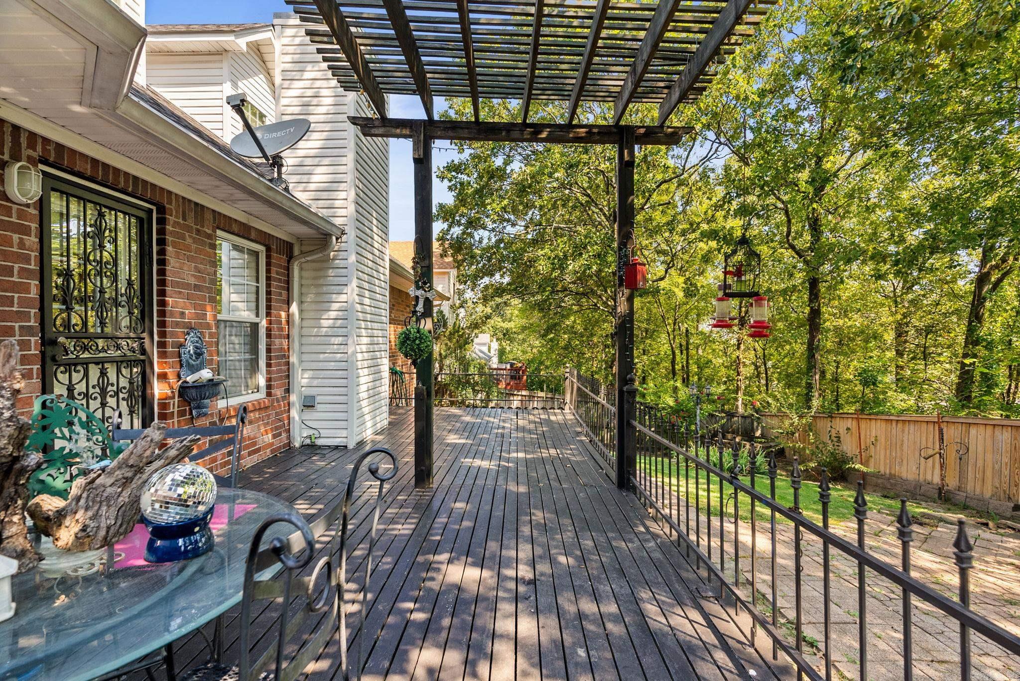 PLEASANT VALLEY MANOR - Residential