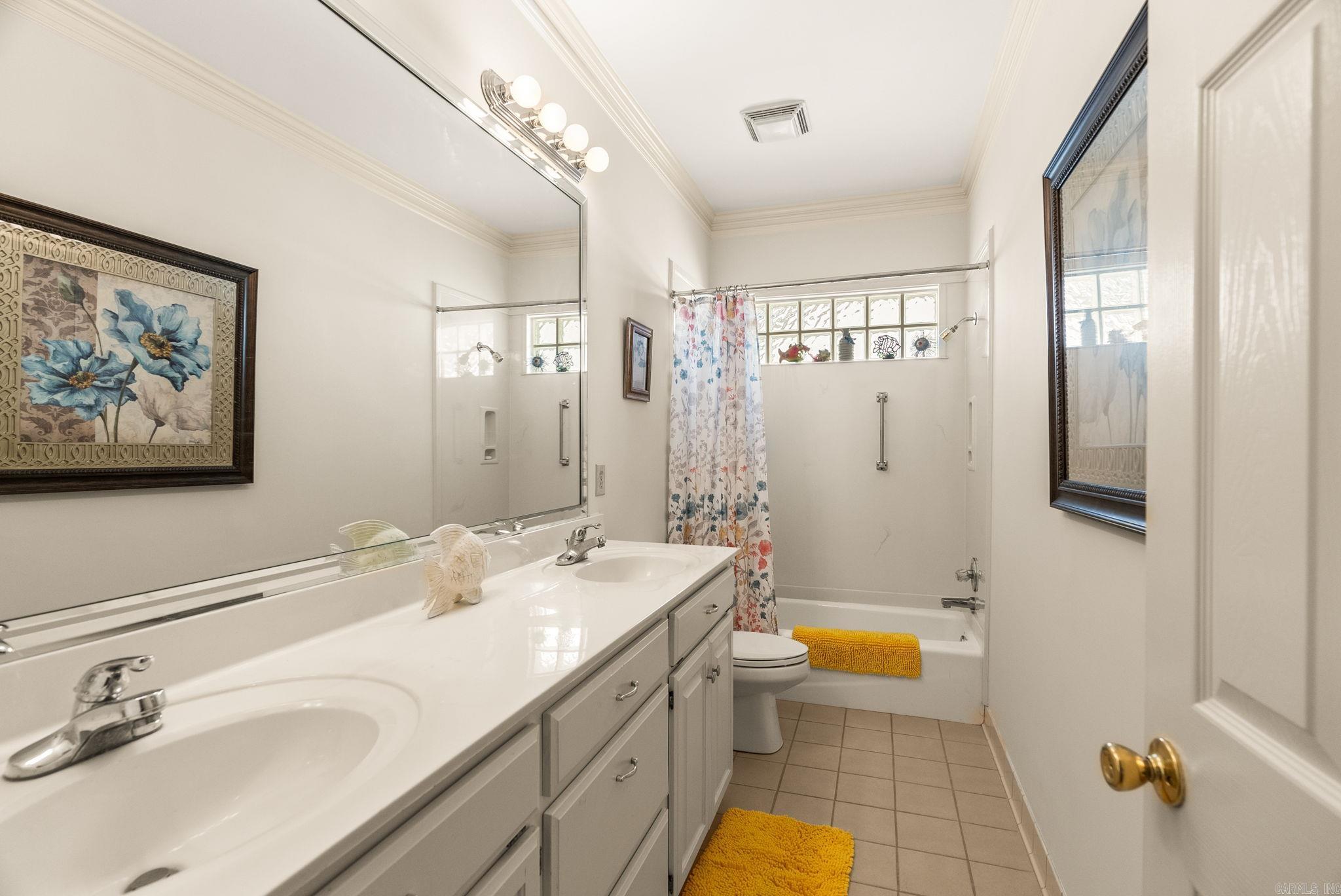 PLEASANT VALLEY MANOR - Residential