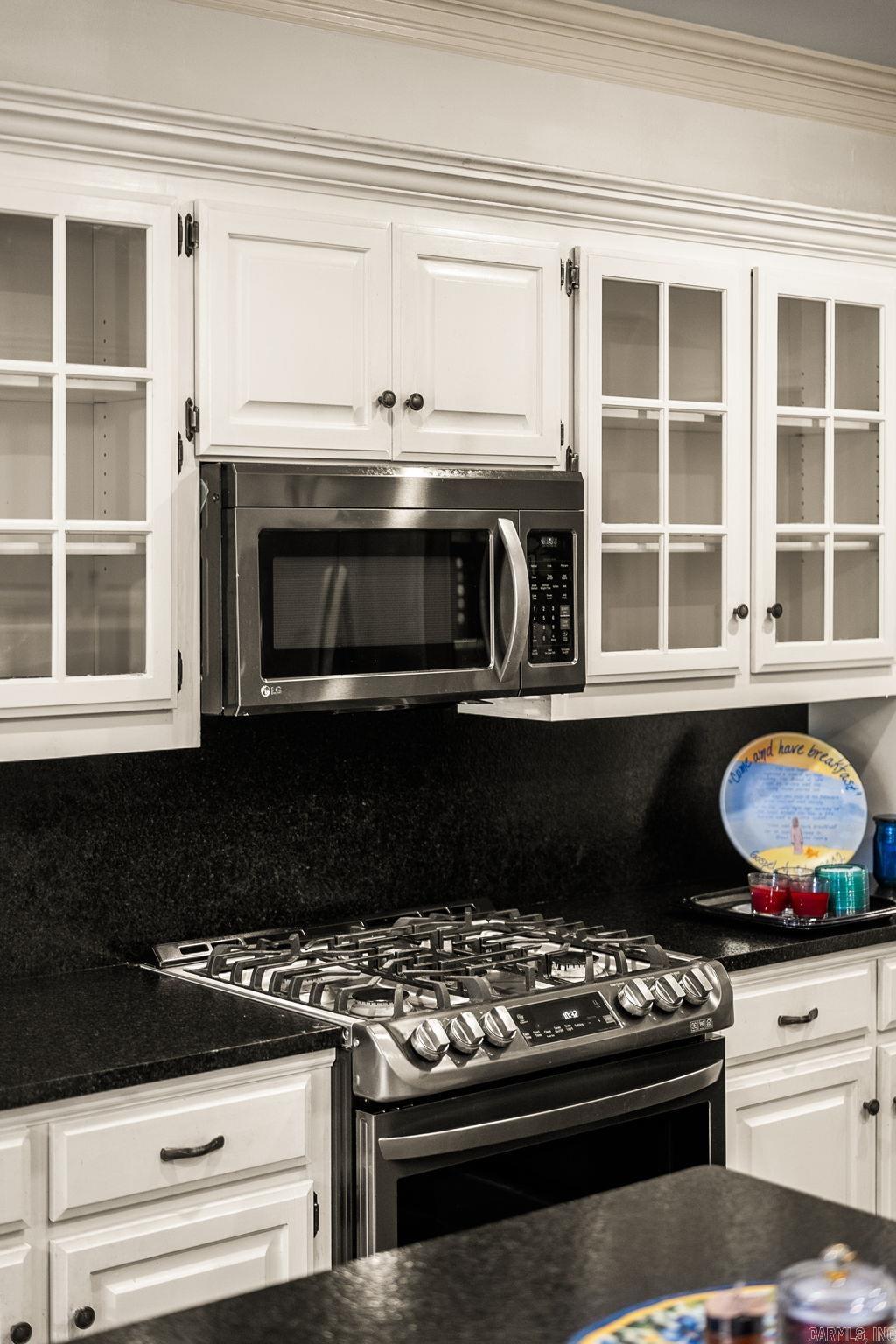 PLEASANT VALLEY MANOR - Residential