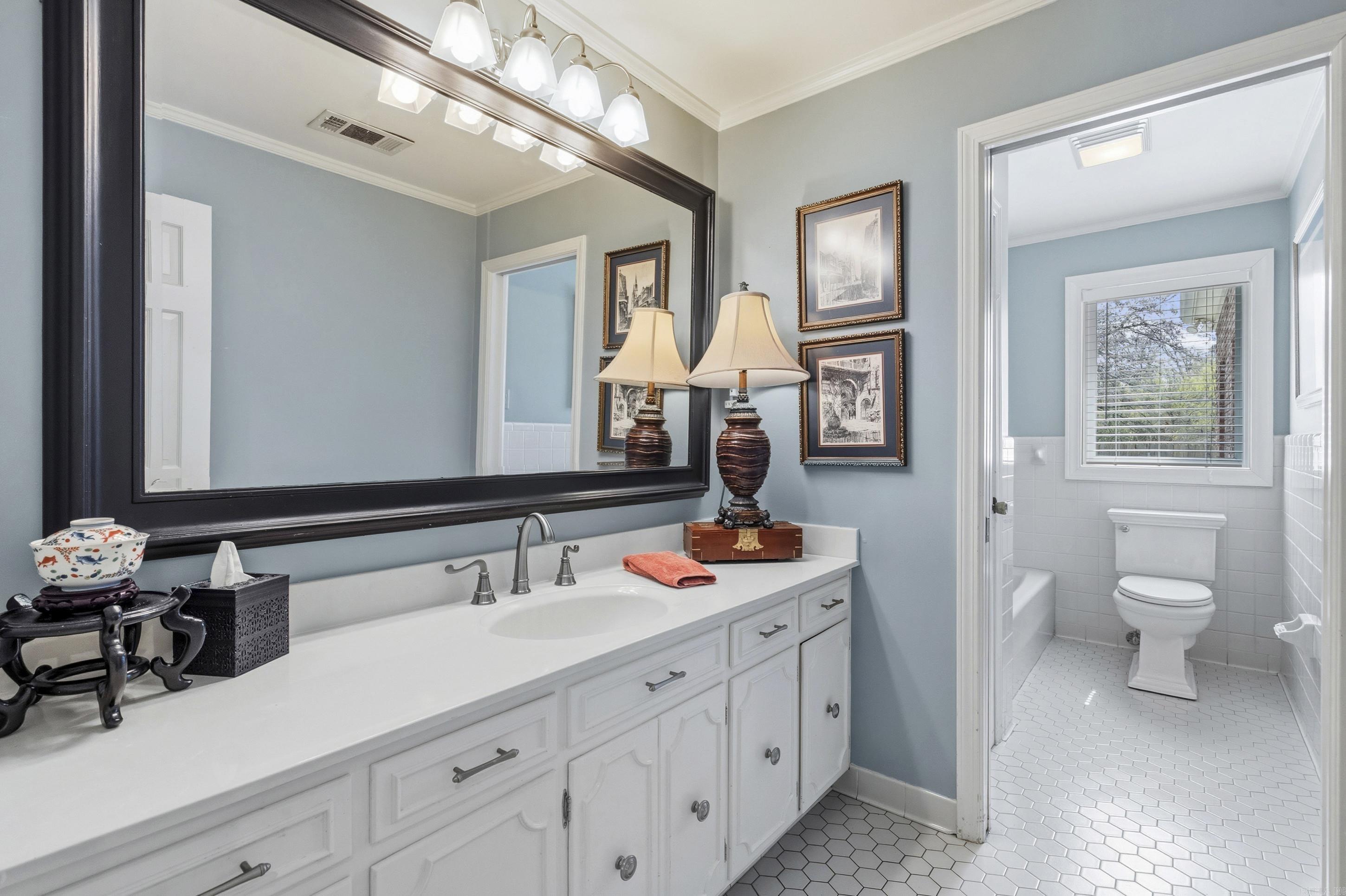 OAK HILLS ADDITION - Residential