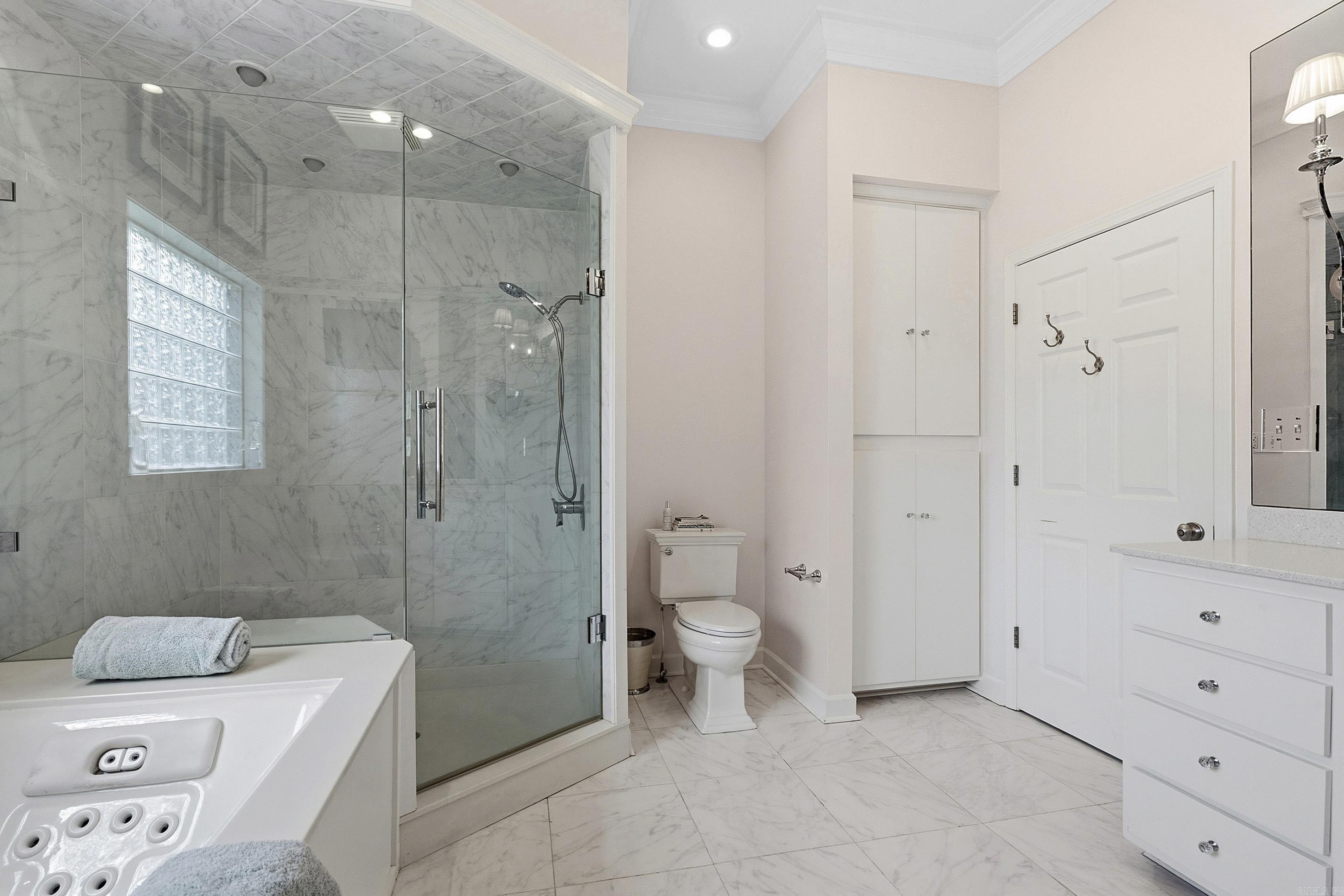 OAK HILLS ADDITION - Residential