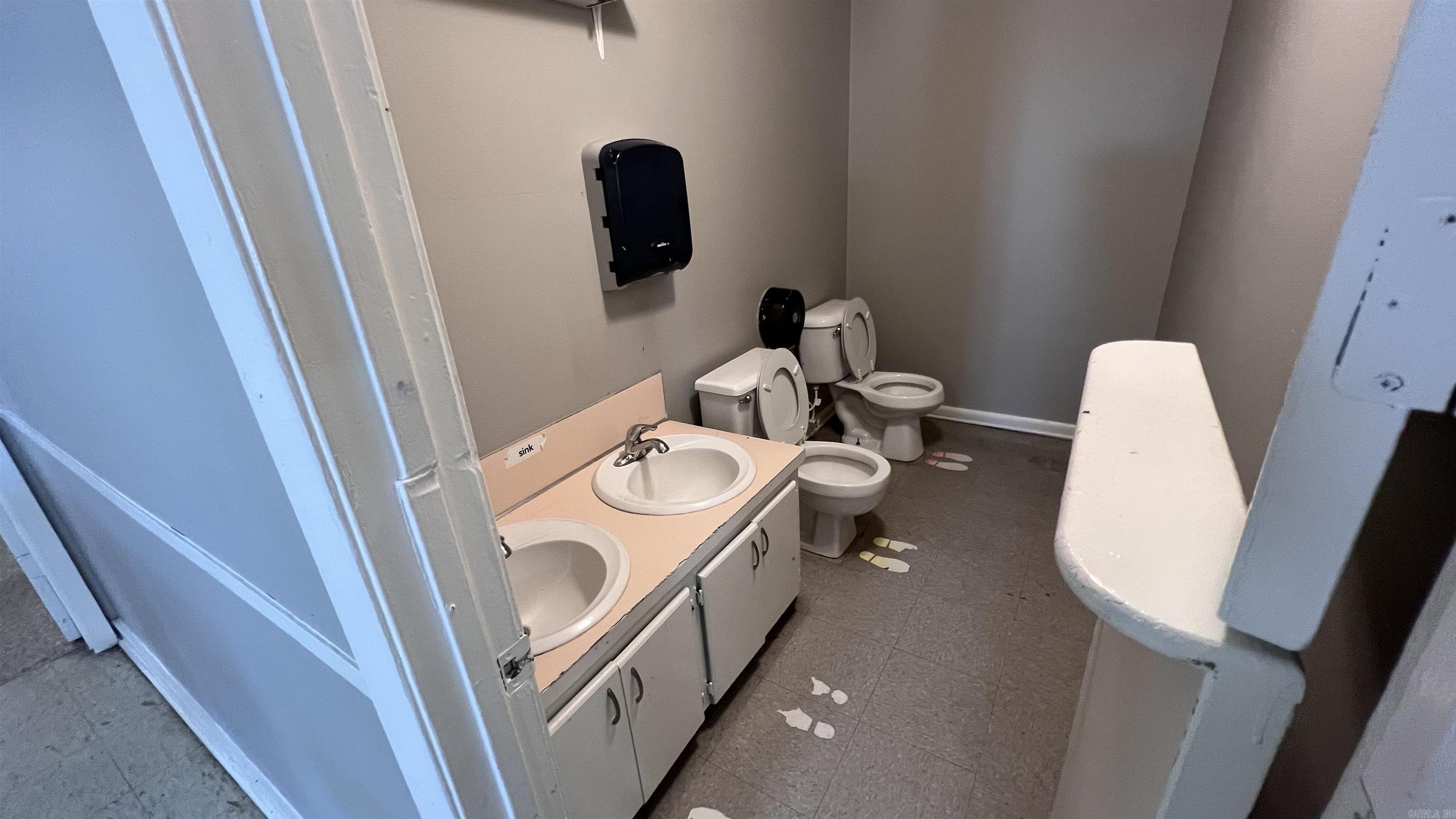 Jacksonville Commerical - Commercial Sale