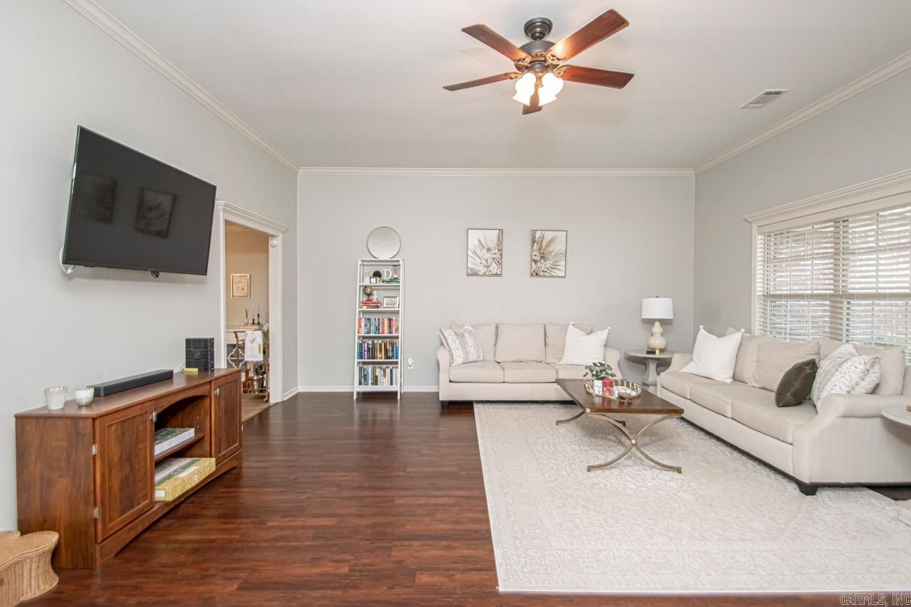 BRIARSTONE - Residential