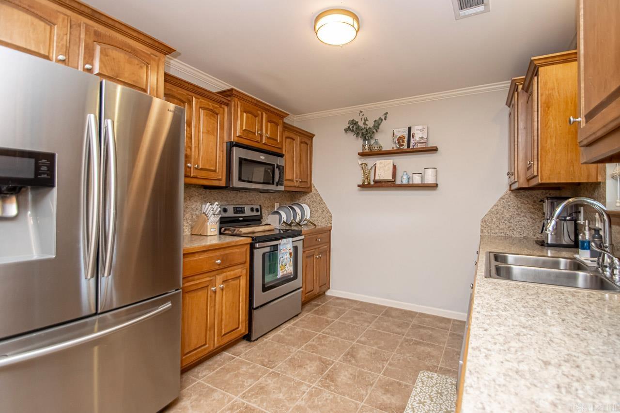 BRIARSTONE - Residential