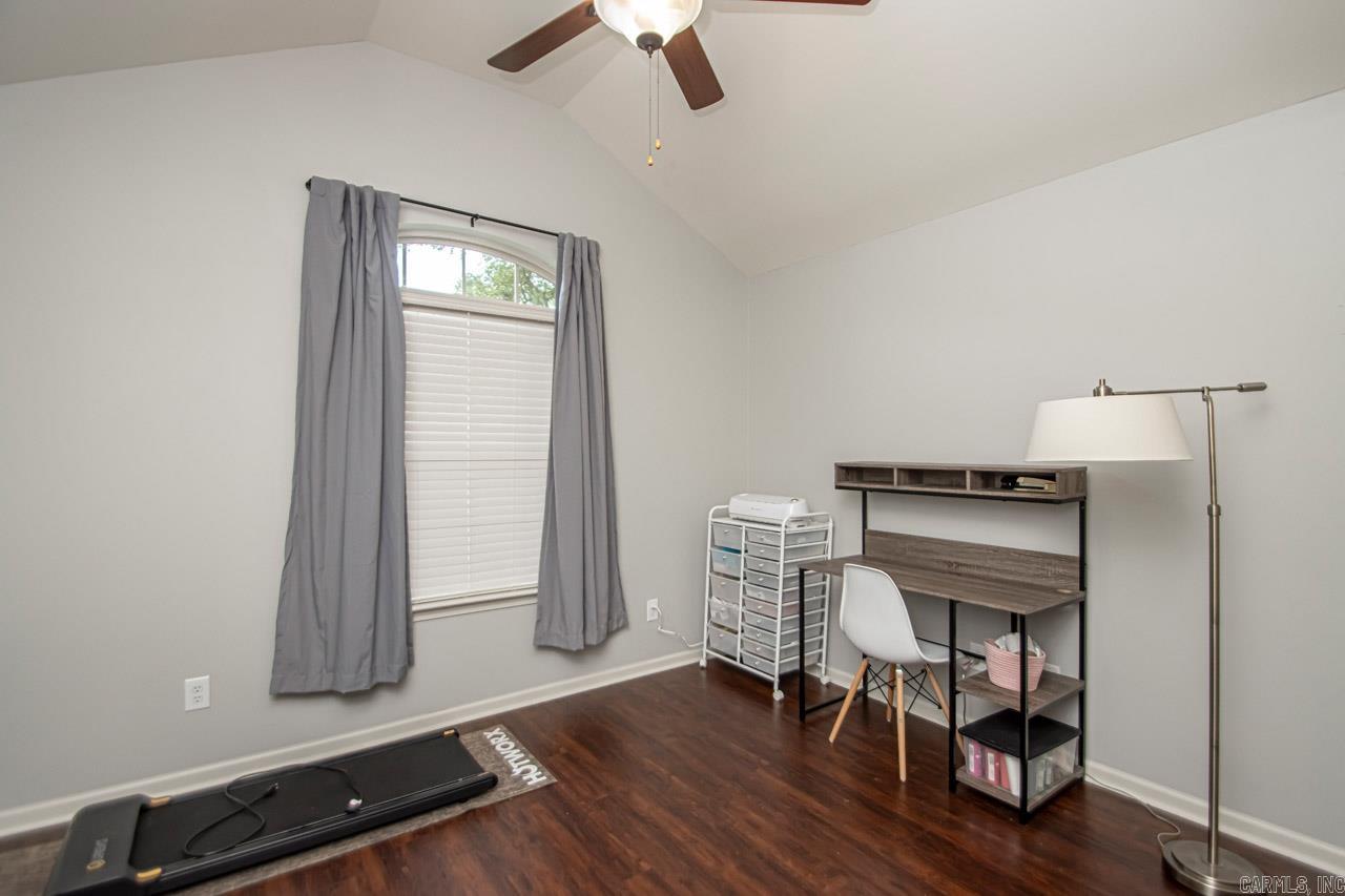 BRIARSTONE - Residential