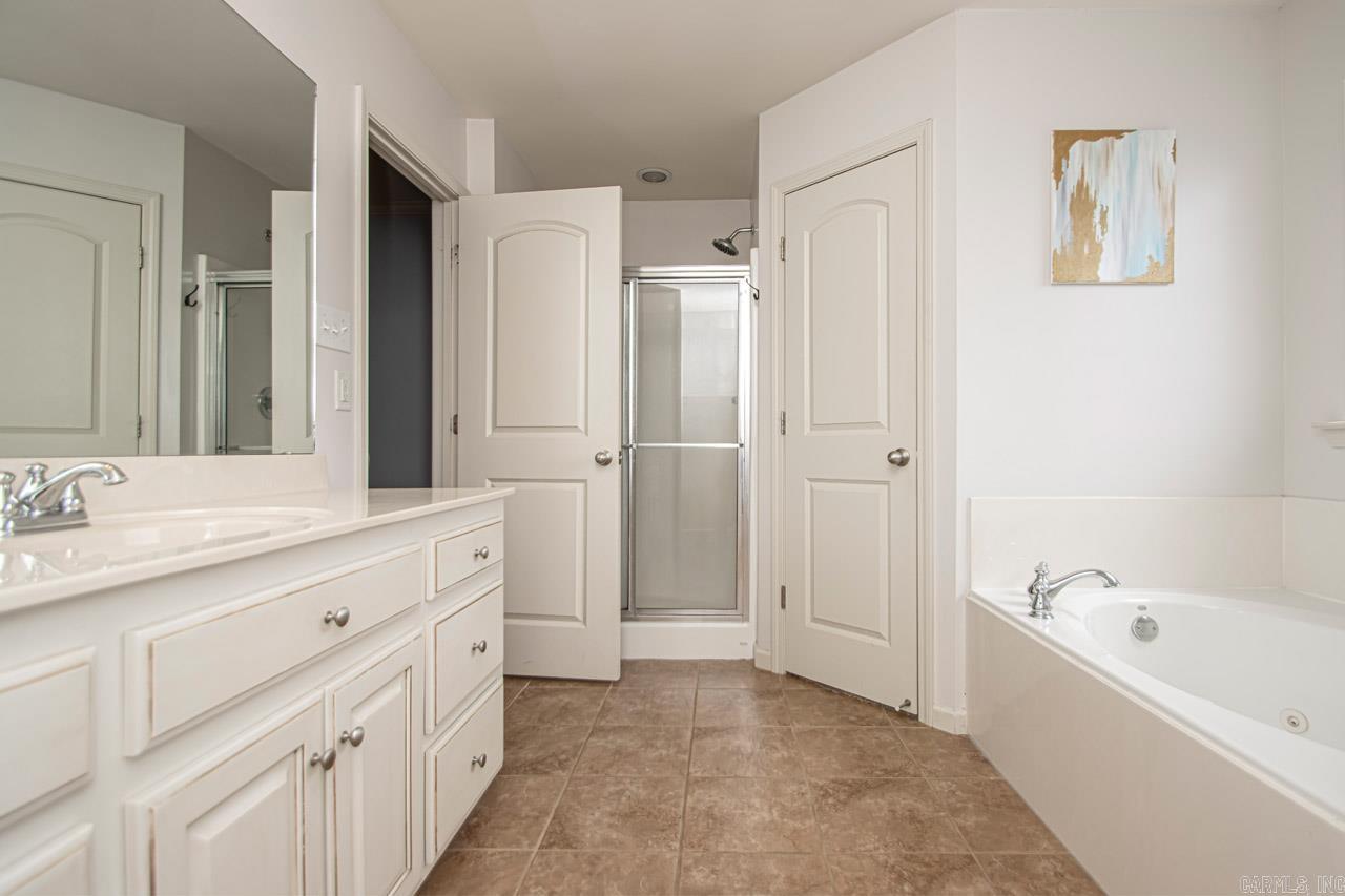 BRIARSTONE - Residential