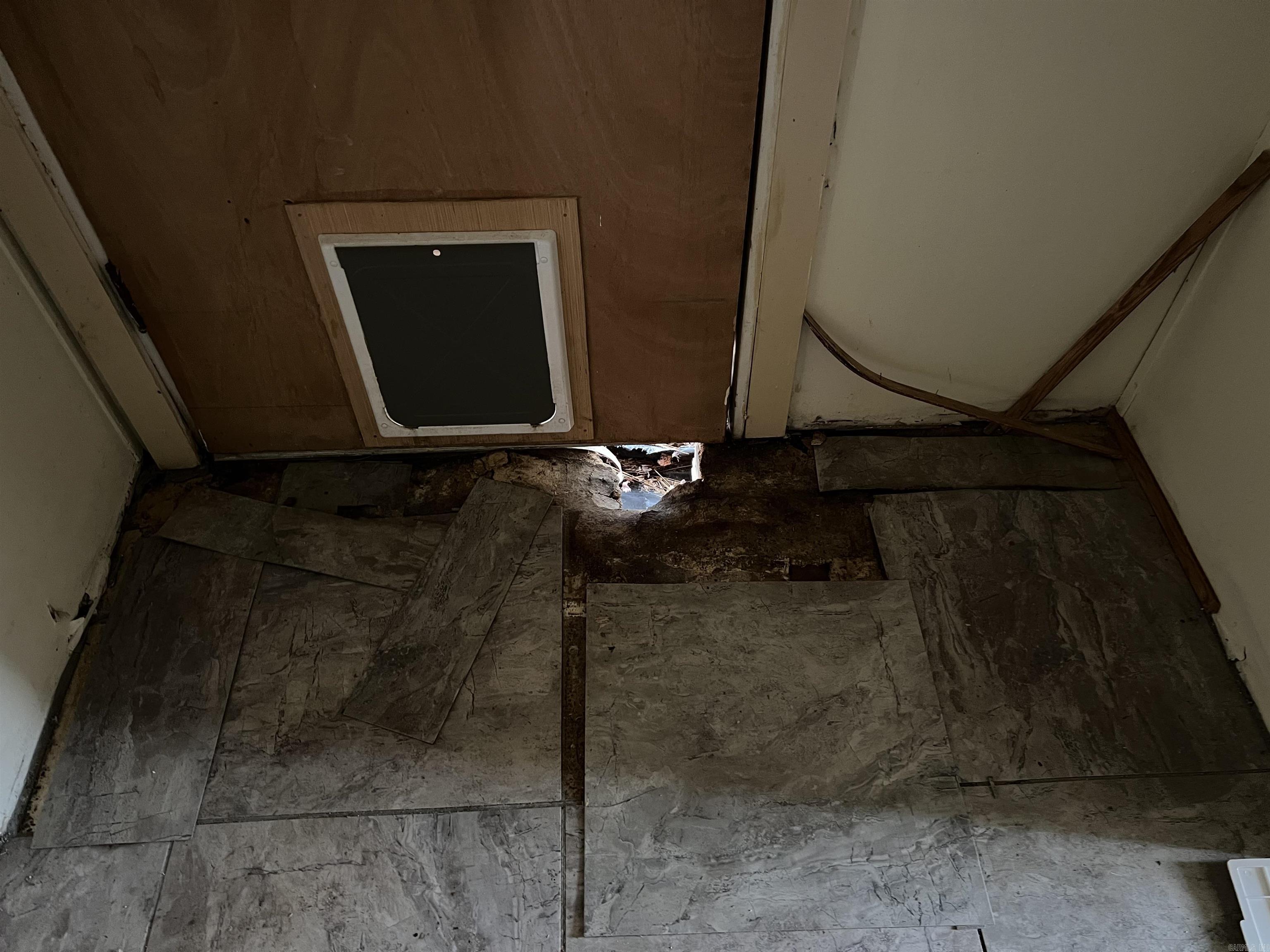 BROCK S/D PARSON - Residential