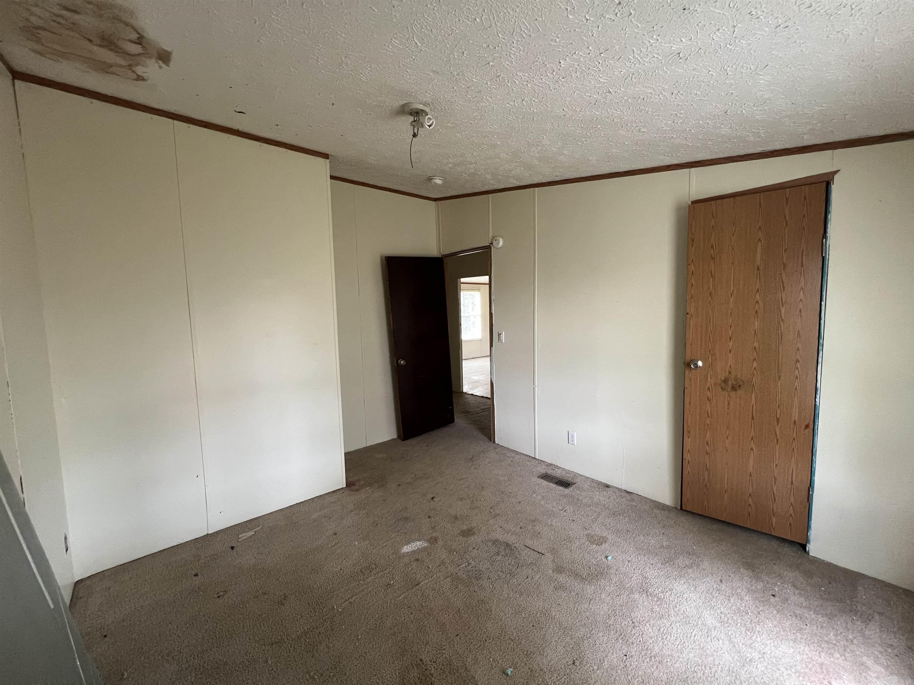 BROCK S/D PARSON - Residential