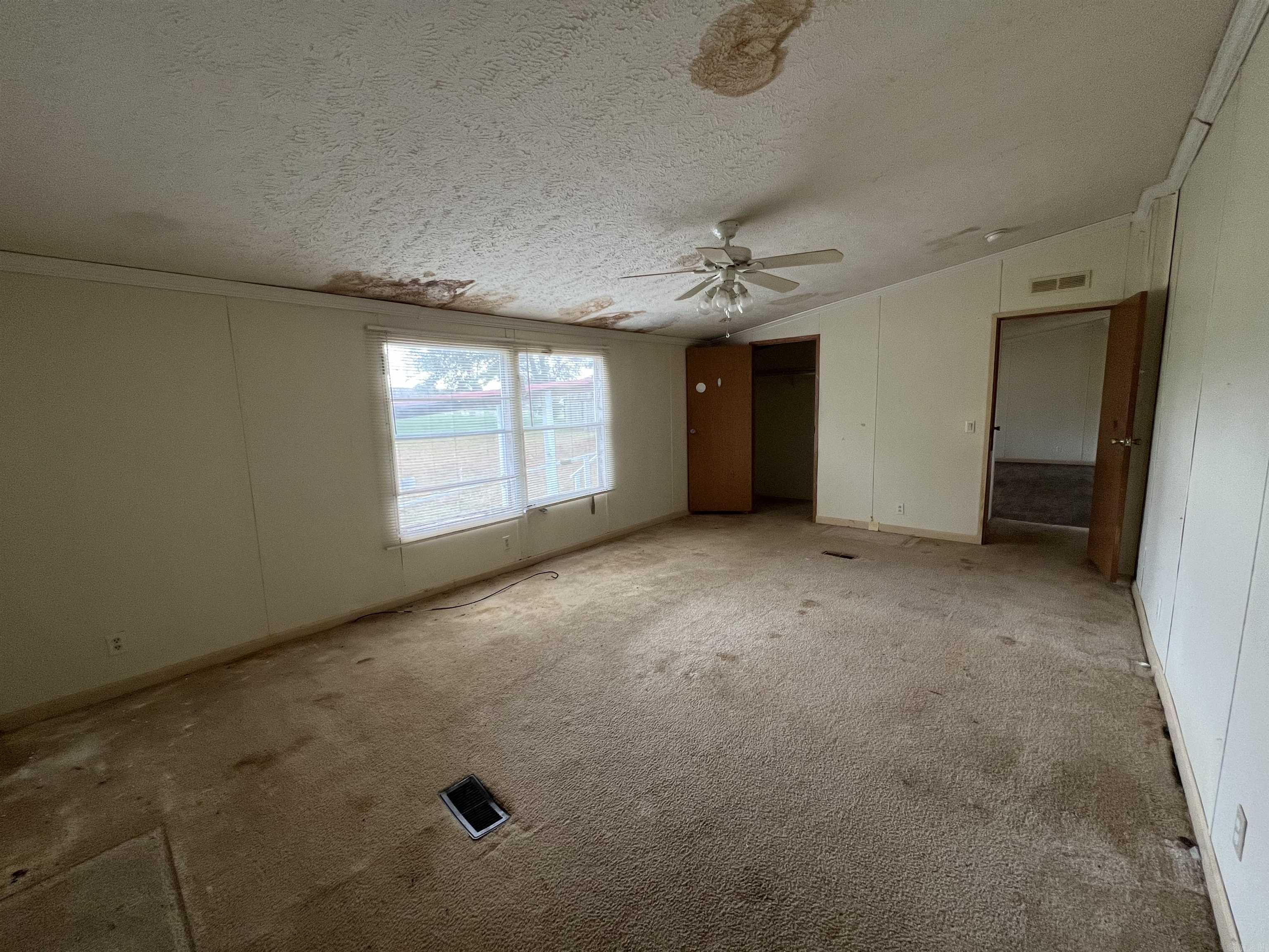 BROCK S/D PARSON - Residential