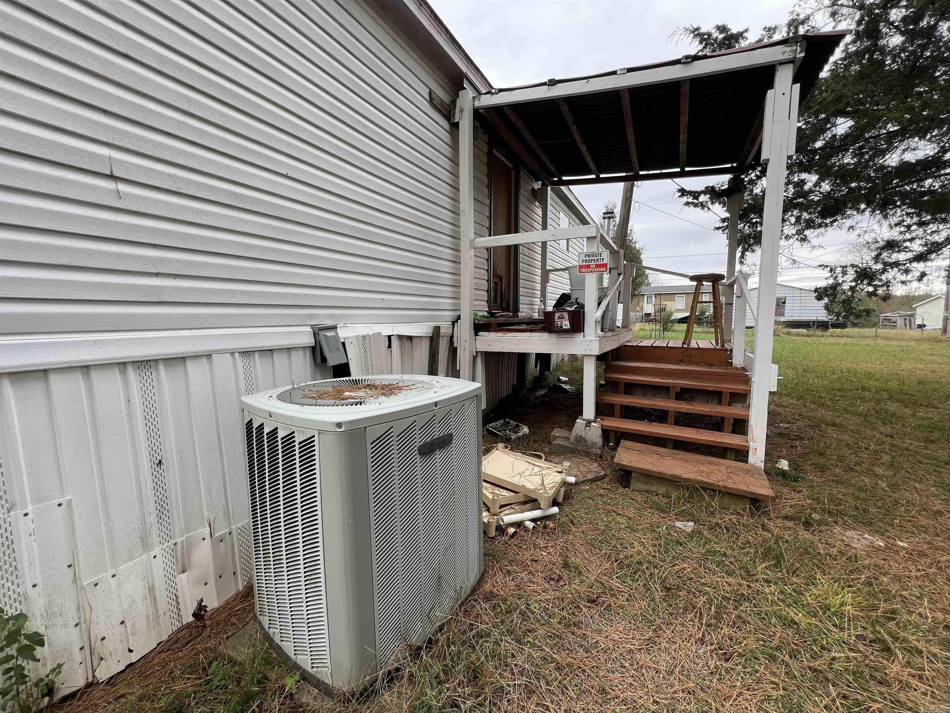 BROCK S/D PARSON - Residential