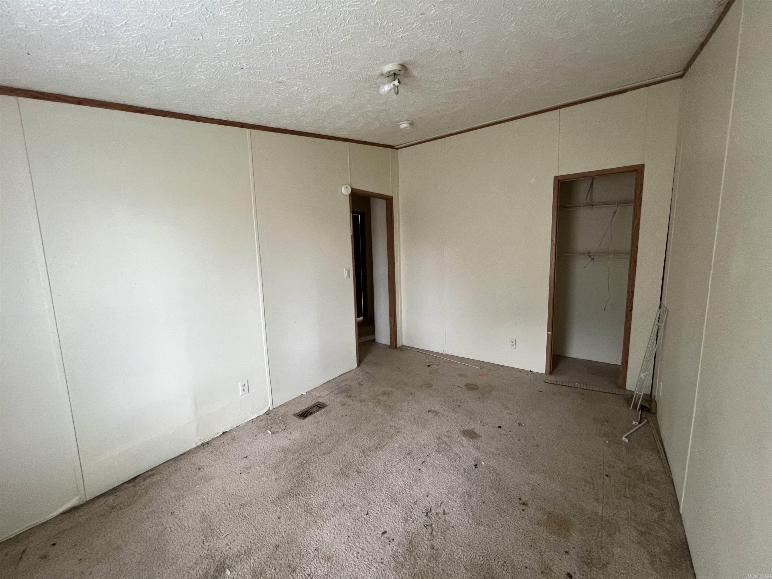 BROCK S/D PARSON - Residential