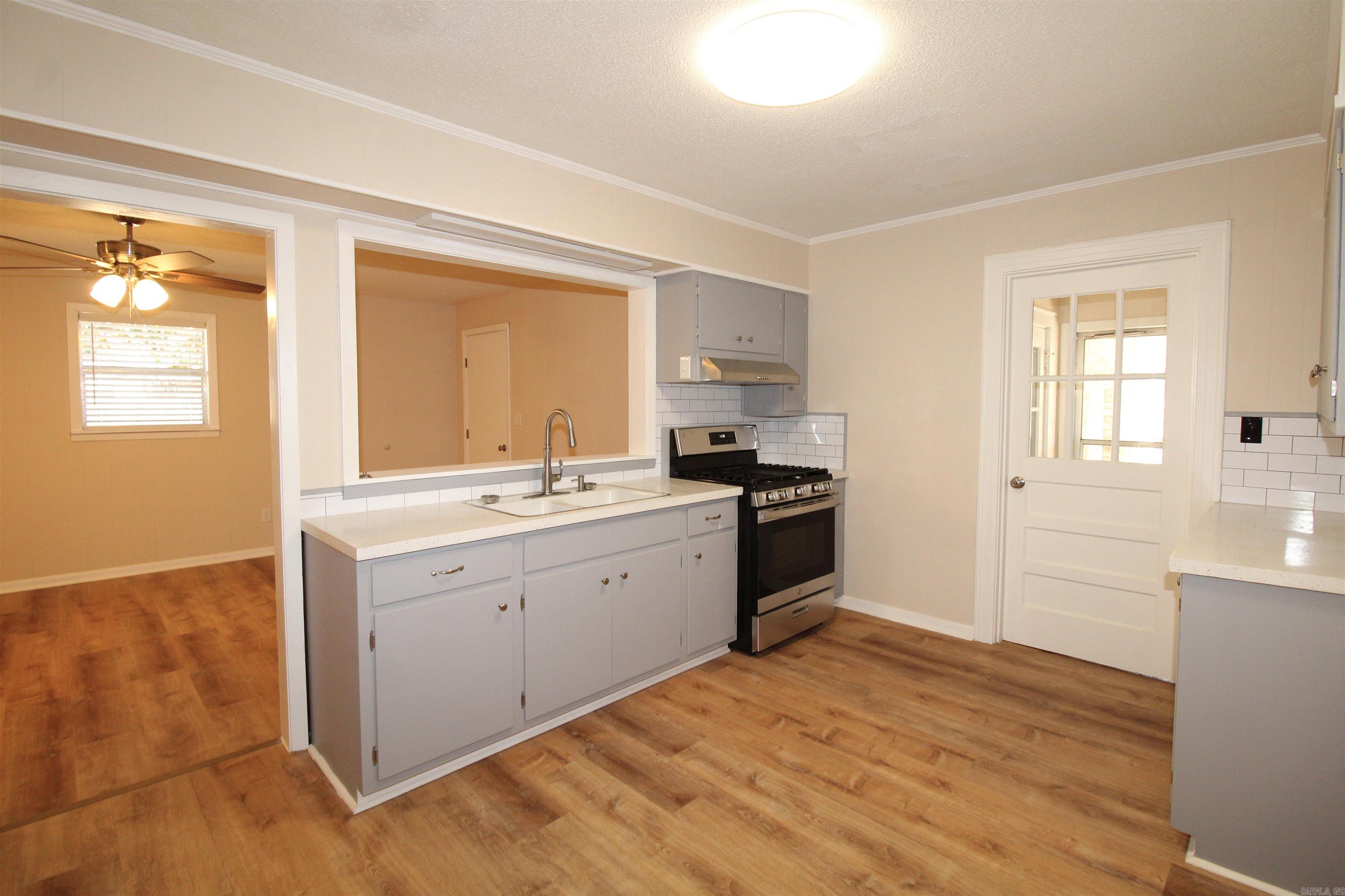 ORIGINAL TOWN OF SHERIDAN - Residential