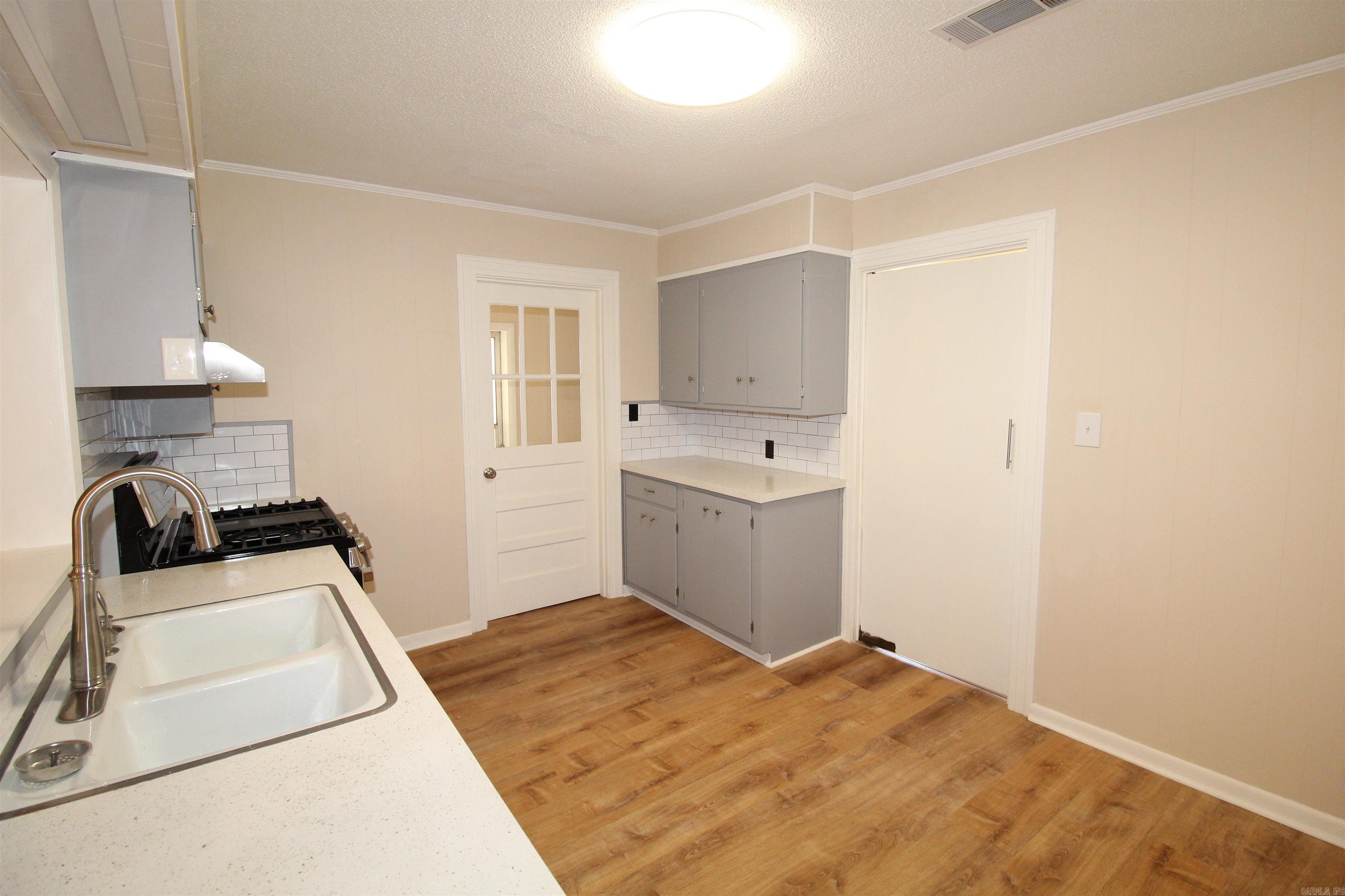 ORIGINAL TOWN OF SHERIDAN - Residential