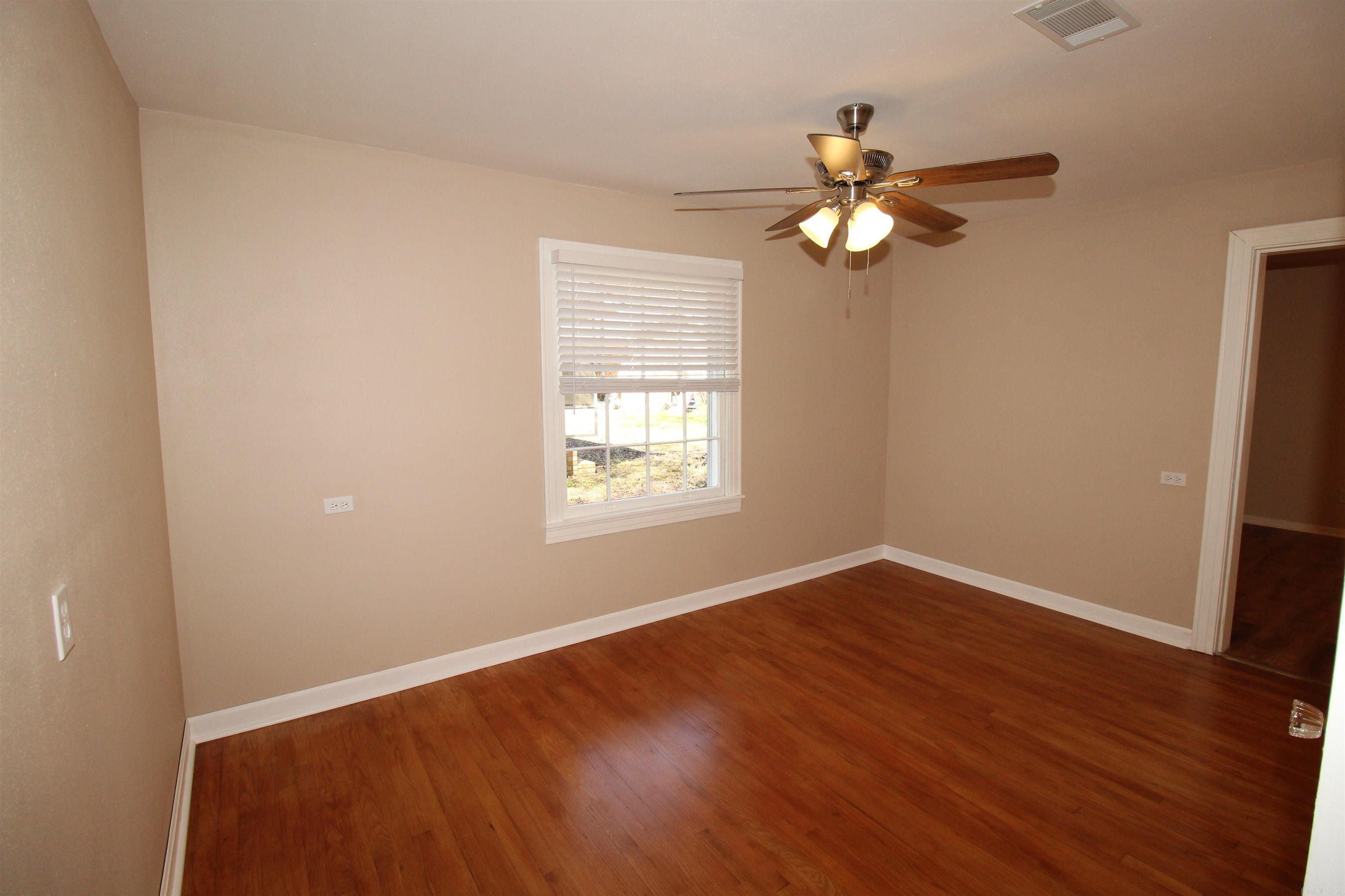 ORIGINAL TOWN OF SHERIDAN - Residential