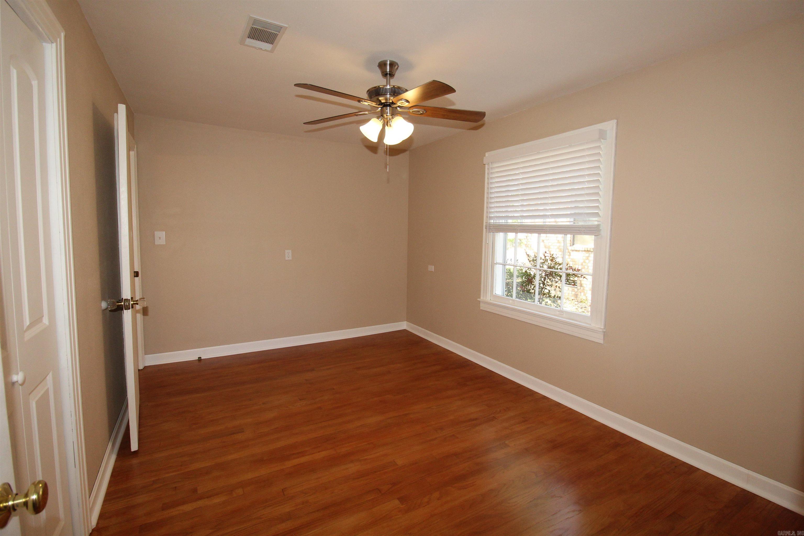 ORIGINAL TOWN OF SHERIDAN - Residential