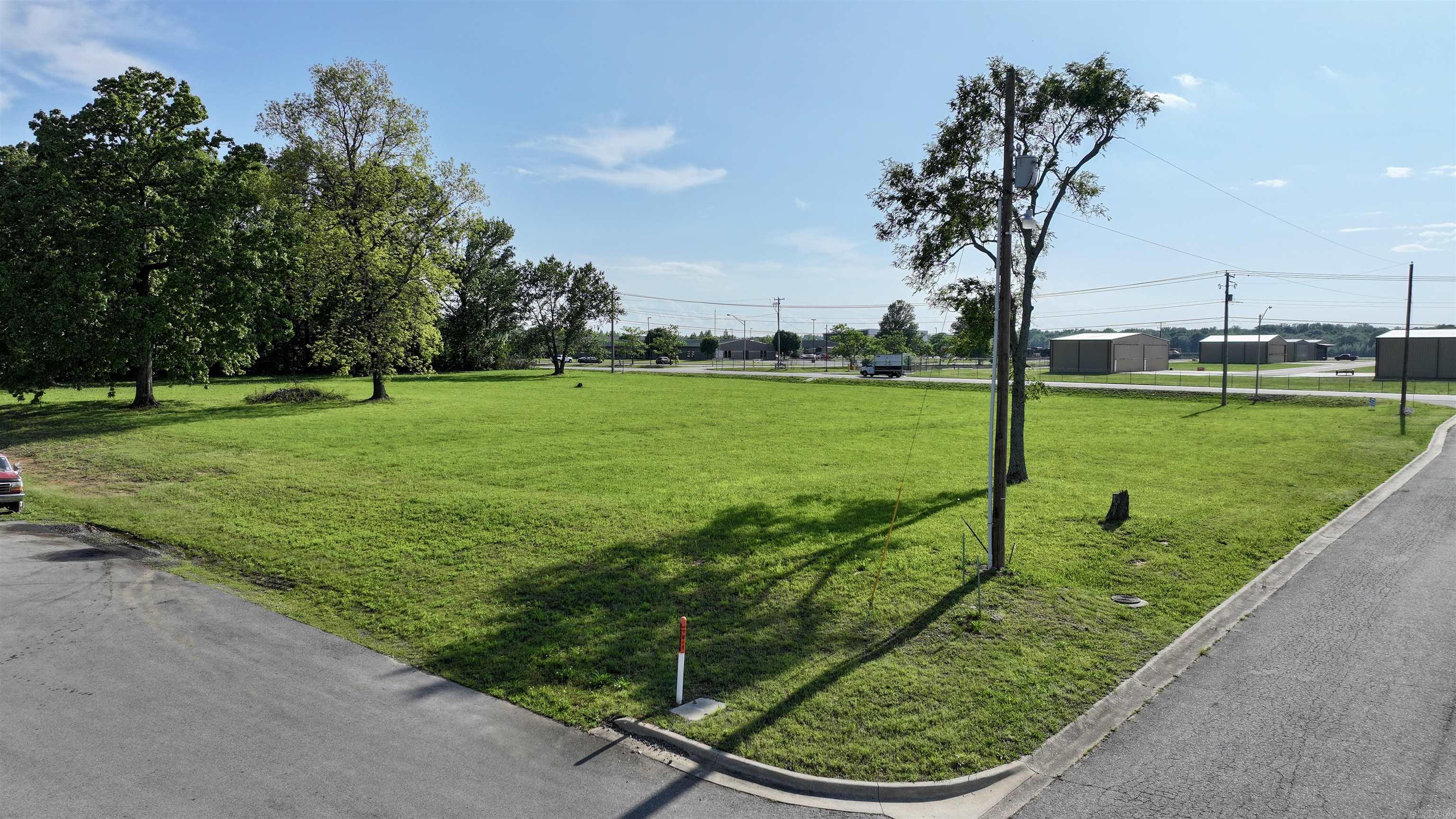 South Main Commercial Park - Commercial Sale