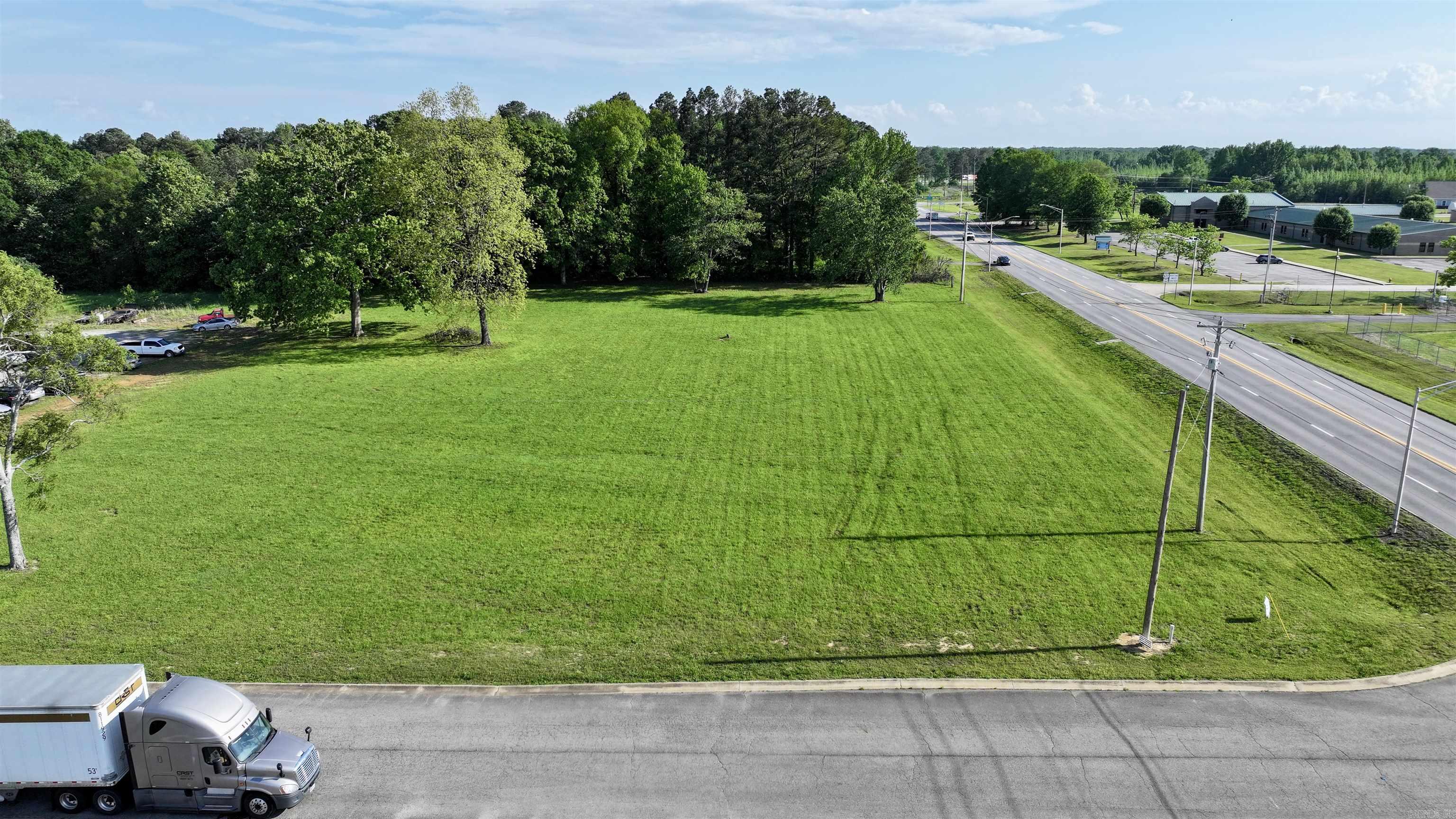 South Main Commercial Park - Commercial Sale