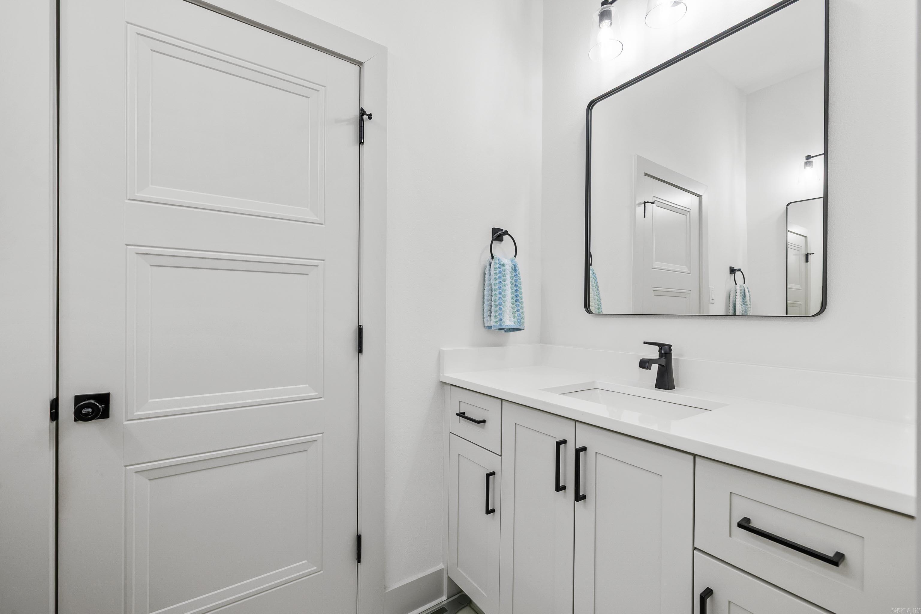 NORTH SHORE @ HURRICANE LAKE EST - Residential