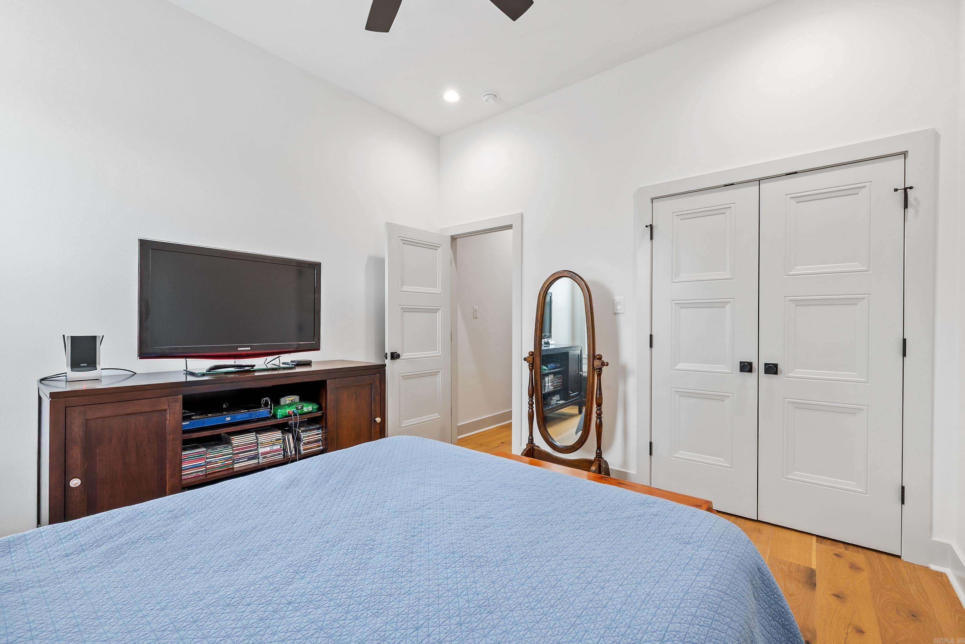 NORTH SHORE @ HURRICANE LAKE EST - Residential