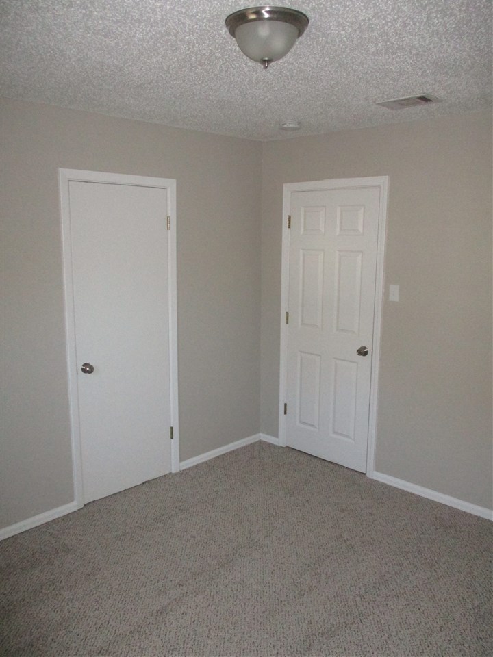 Pine Crest - Residential Lease