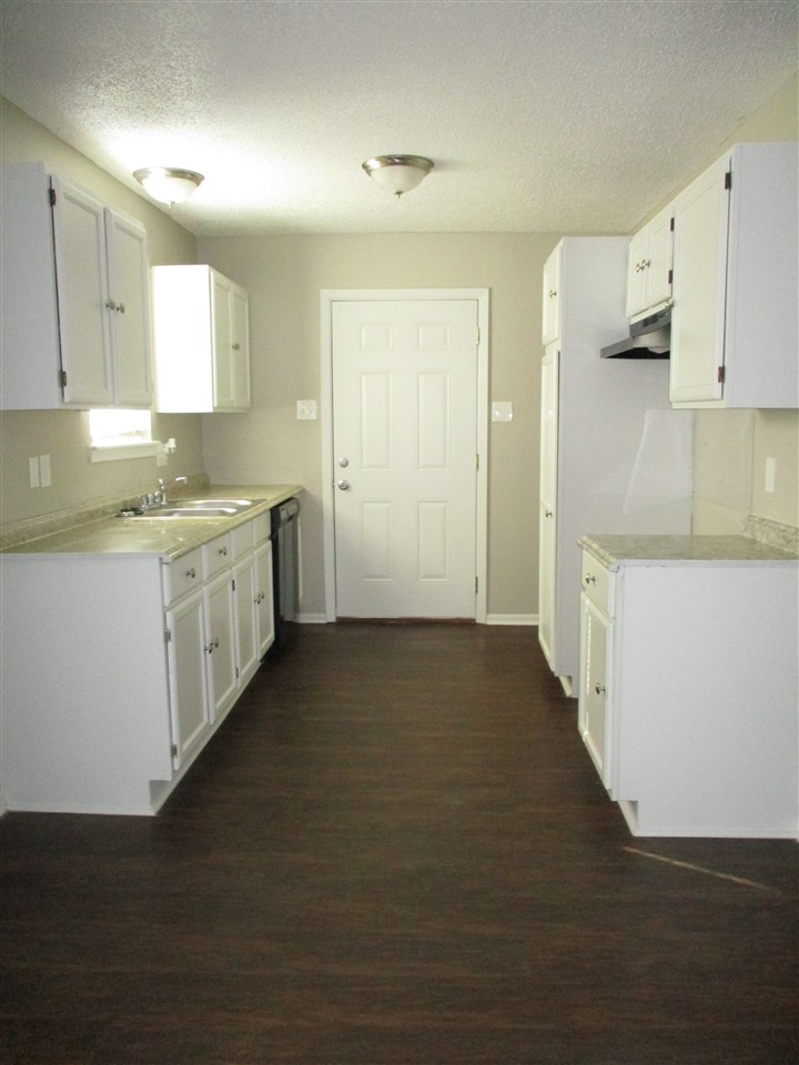 Pine Crest - Residential Lease