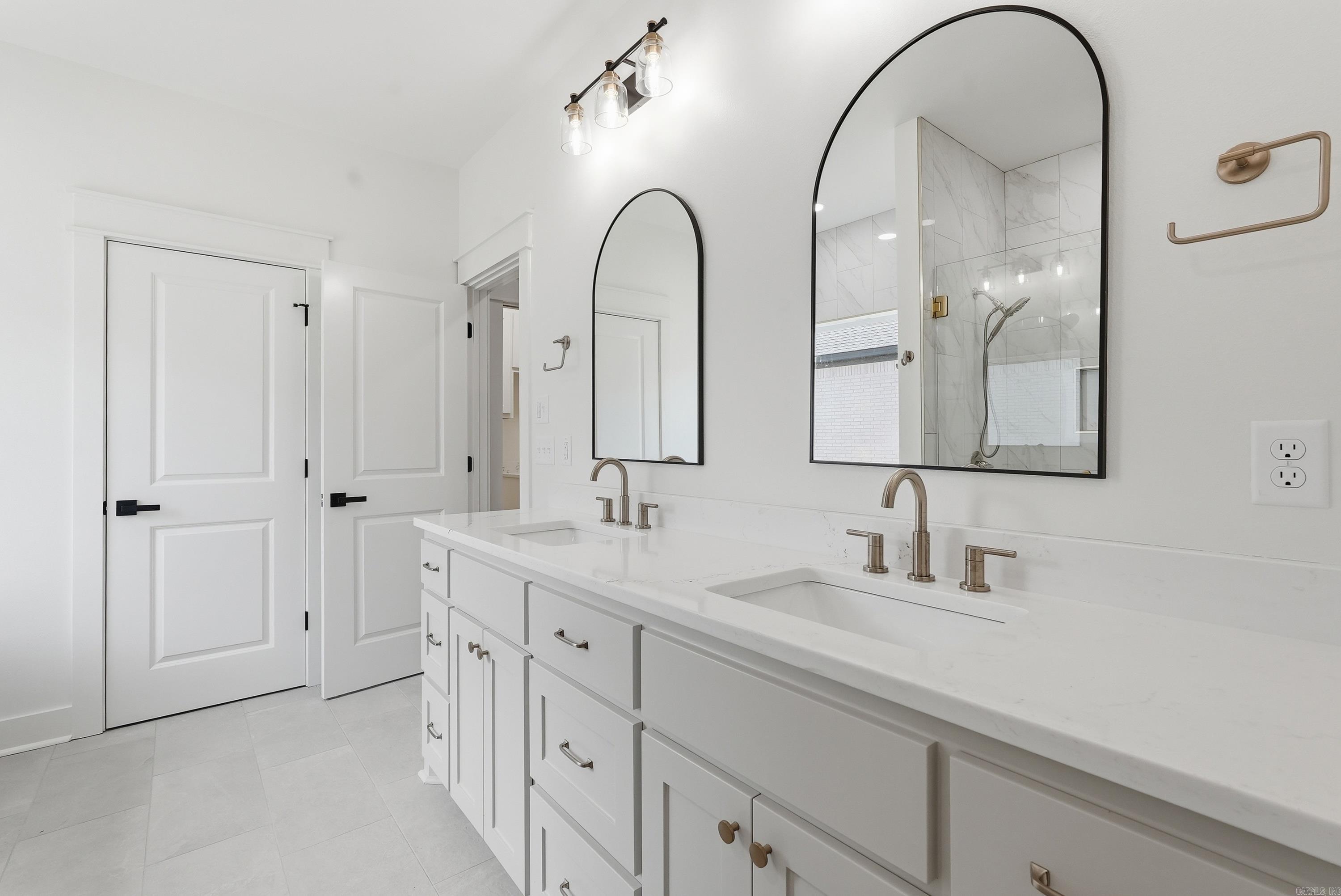 RIDGE VIEW - Residential