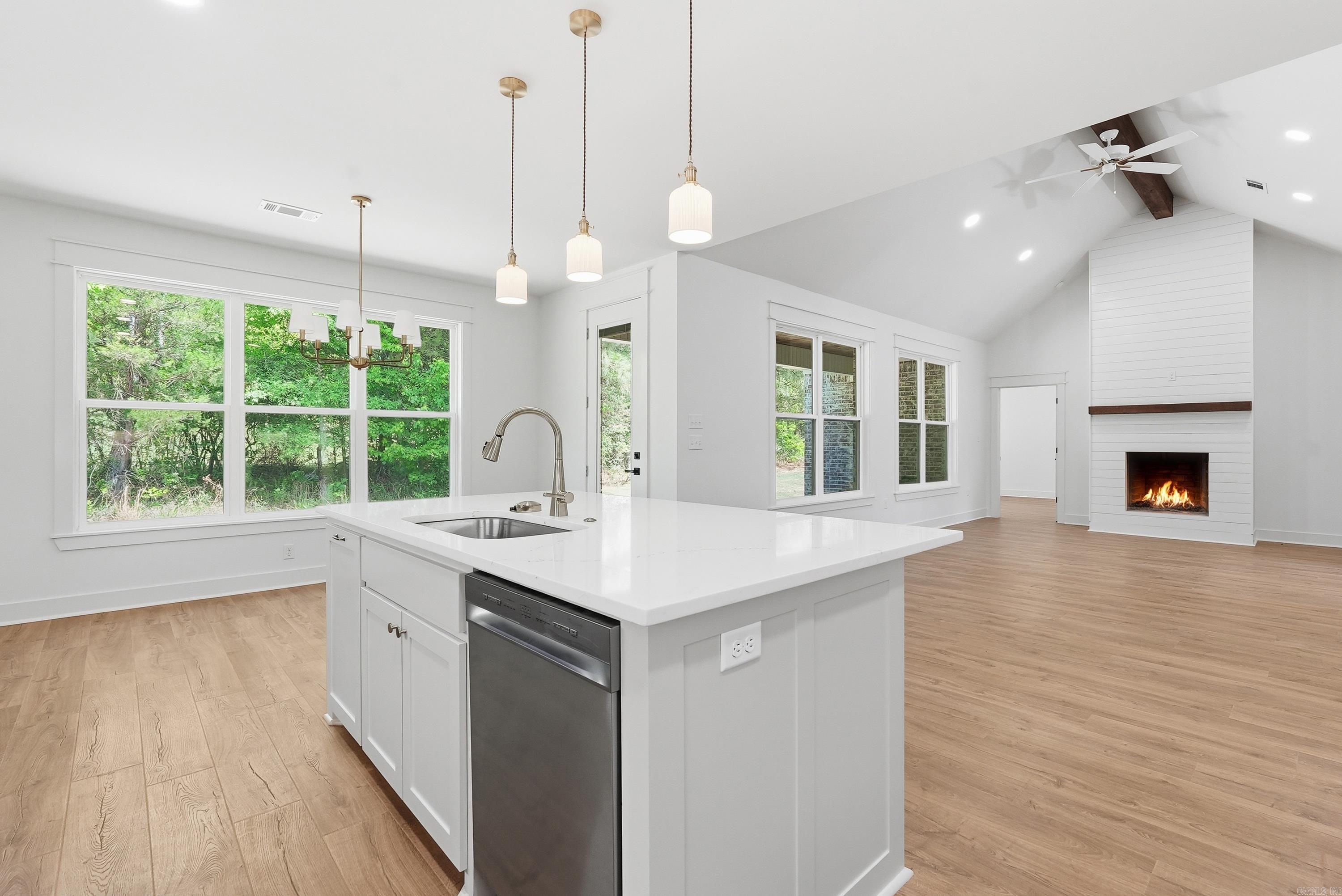 RIDGE VIEW - Residential