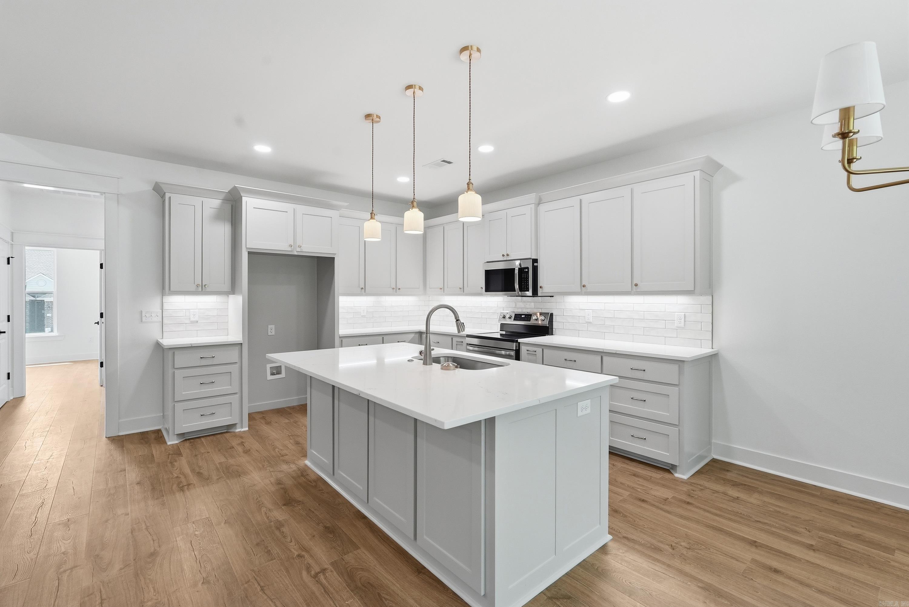 RIDGE VIEW - Residential