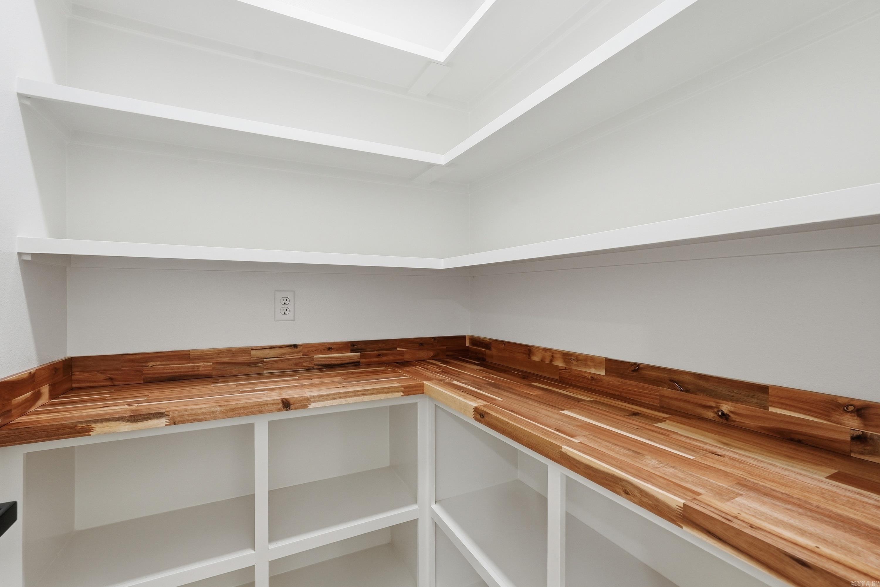 RIDGE VIEW - Residential