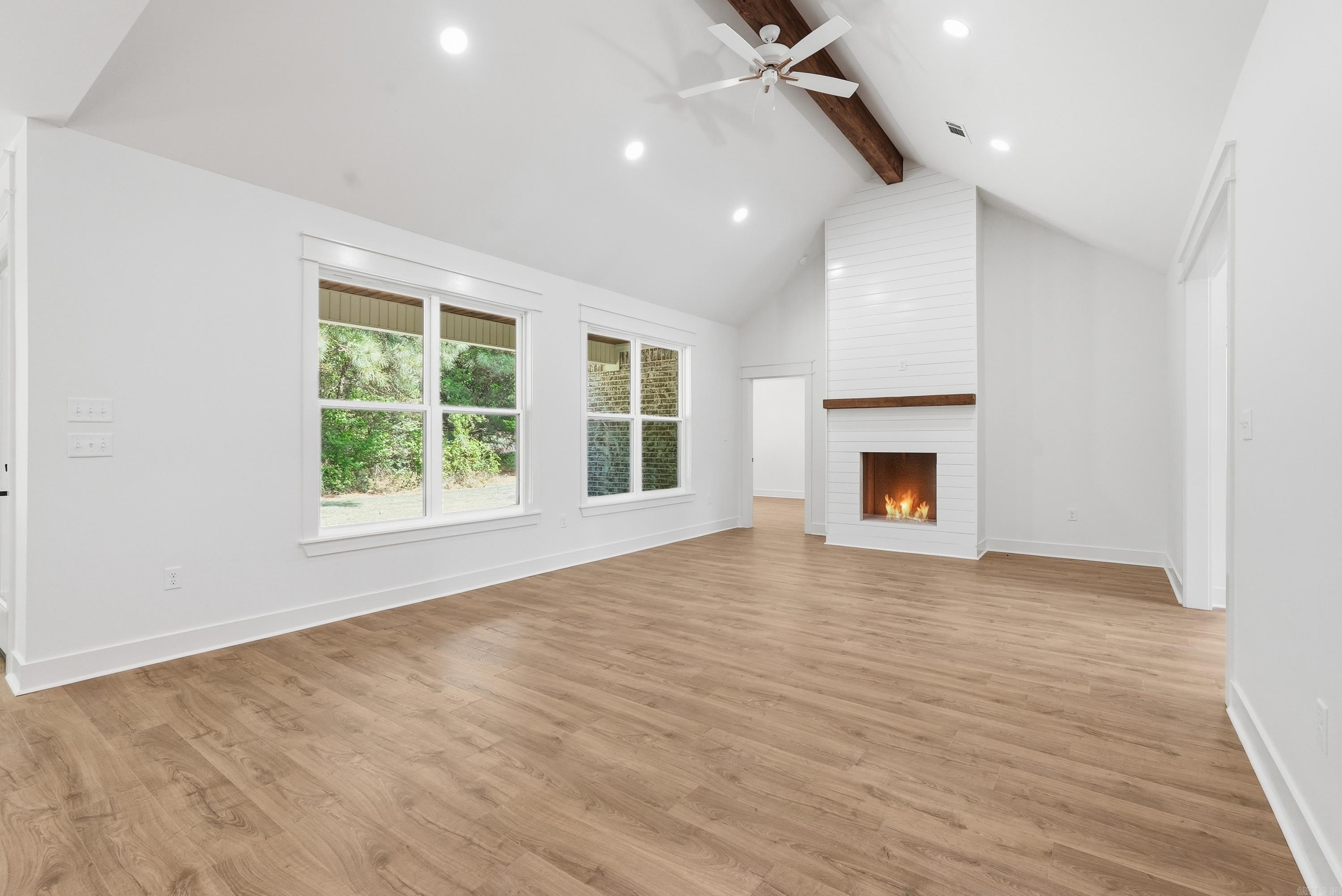 RIDGE VIEW - Residential