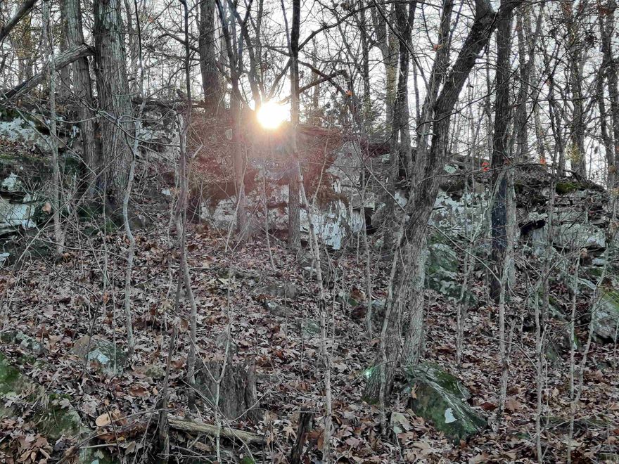Private 13 tract with beautiful rock outcroppings and mountain views. Lots of privacy with plenty of trees and several building sites. Secluded but also close enough to all that Mountain View has to offer. Fiber optic internet at the road. An easement would need to be obtained for power and a well for water.