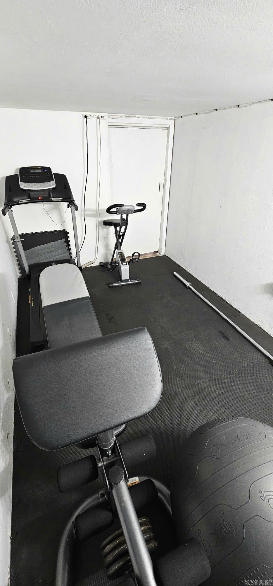 COUNTRY CLUB ADDN - Residential