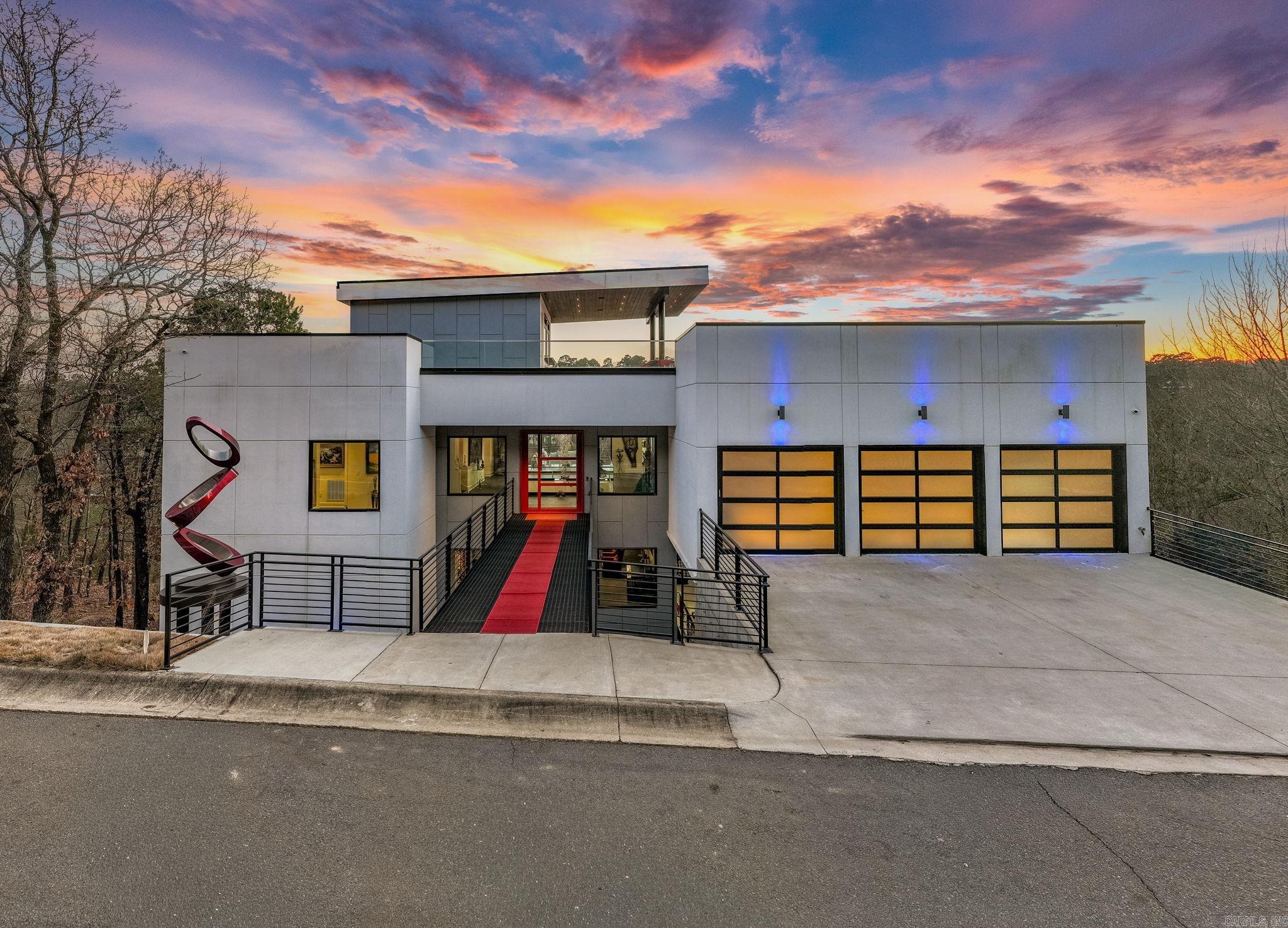 WOODGLEN PARK - Residential