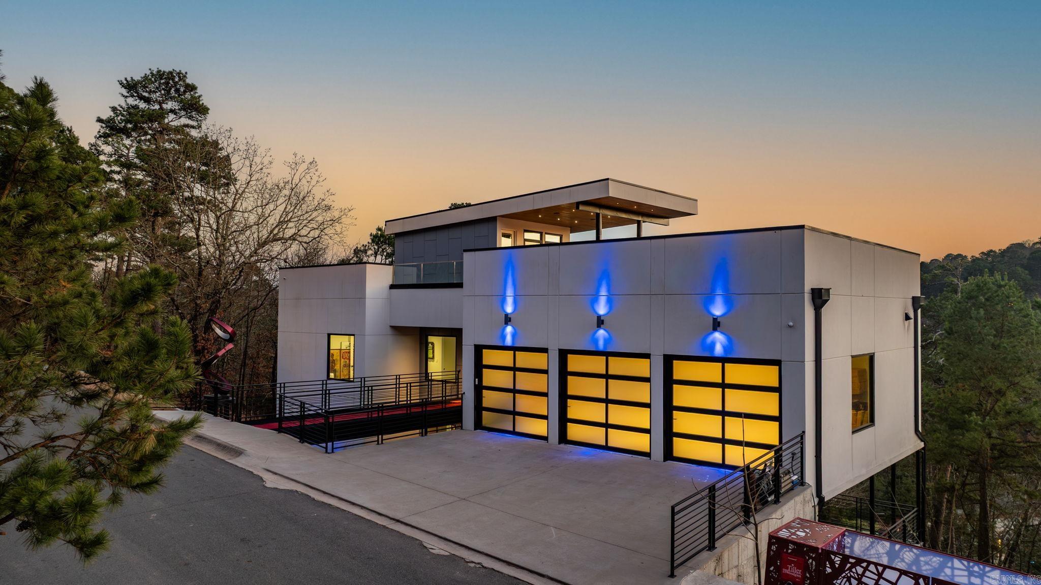 WOODGLEN PARK - Residential