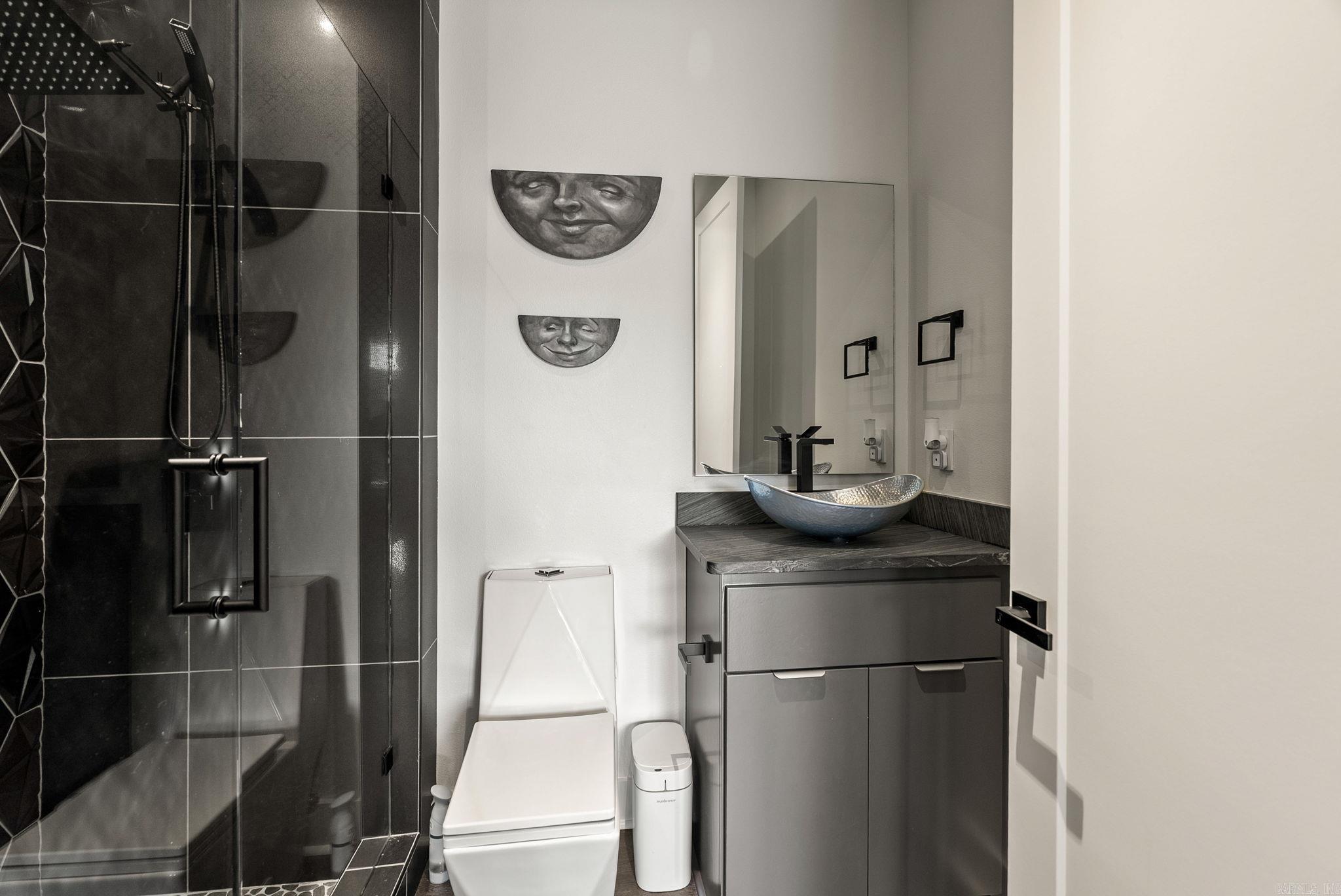 WOODGLEN PARK - Residential