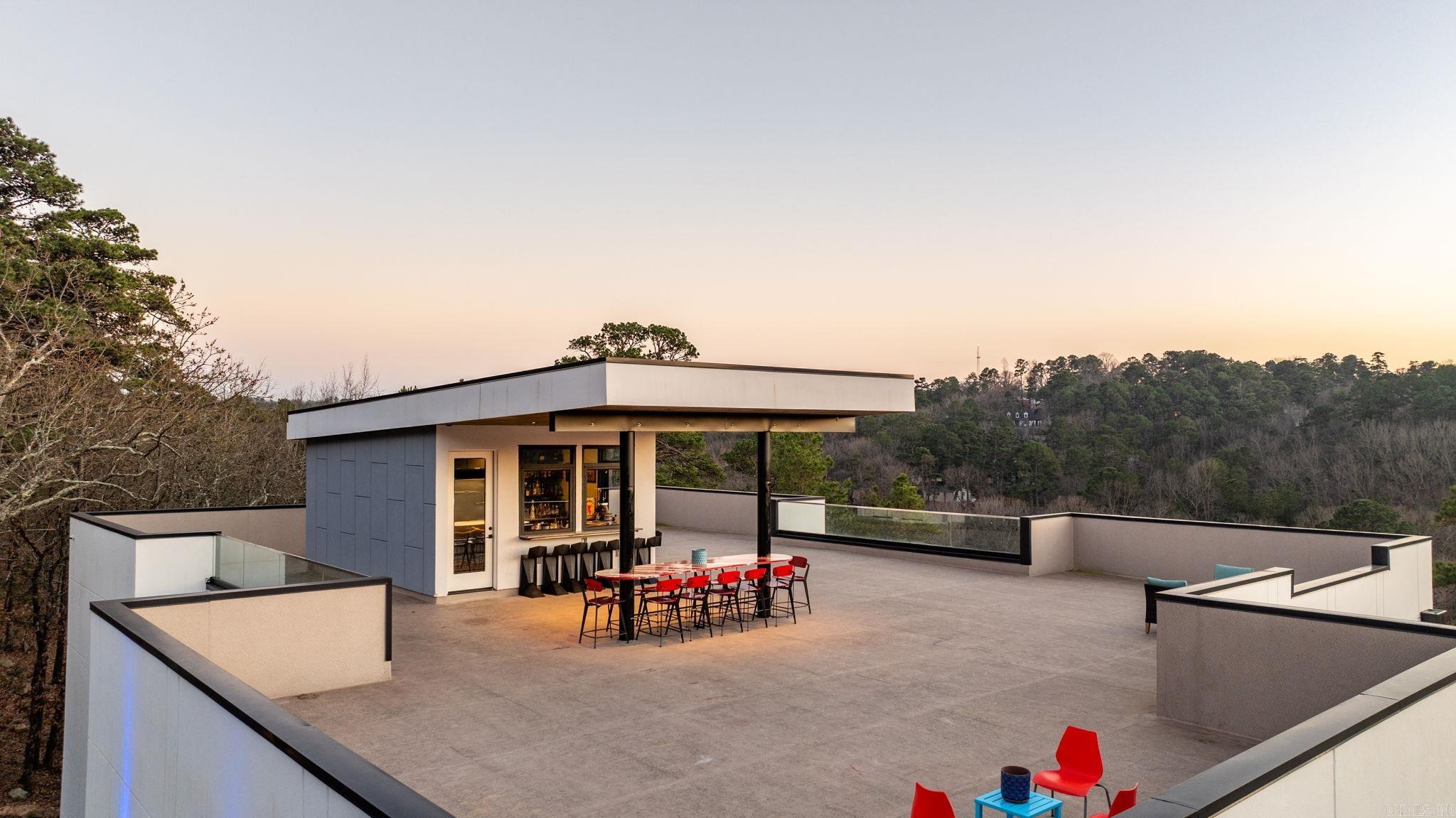 WOODGLEN PARK - Residential