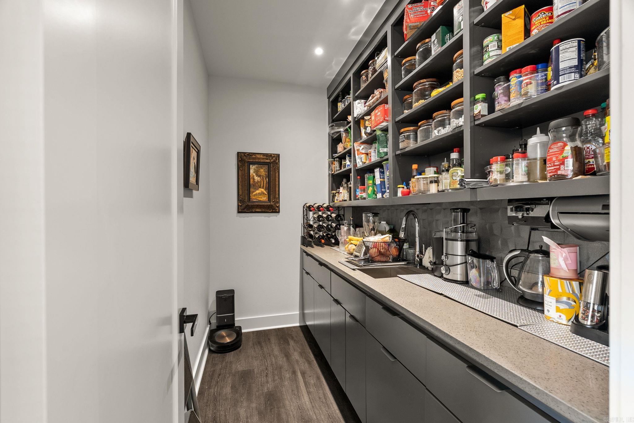 WOODGLEN PARK - Residential