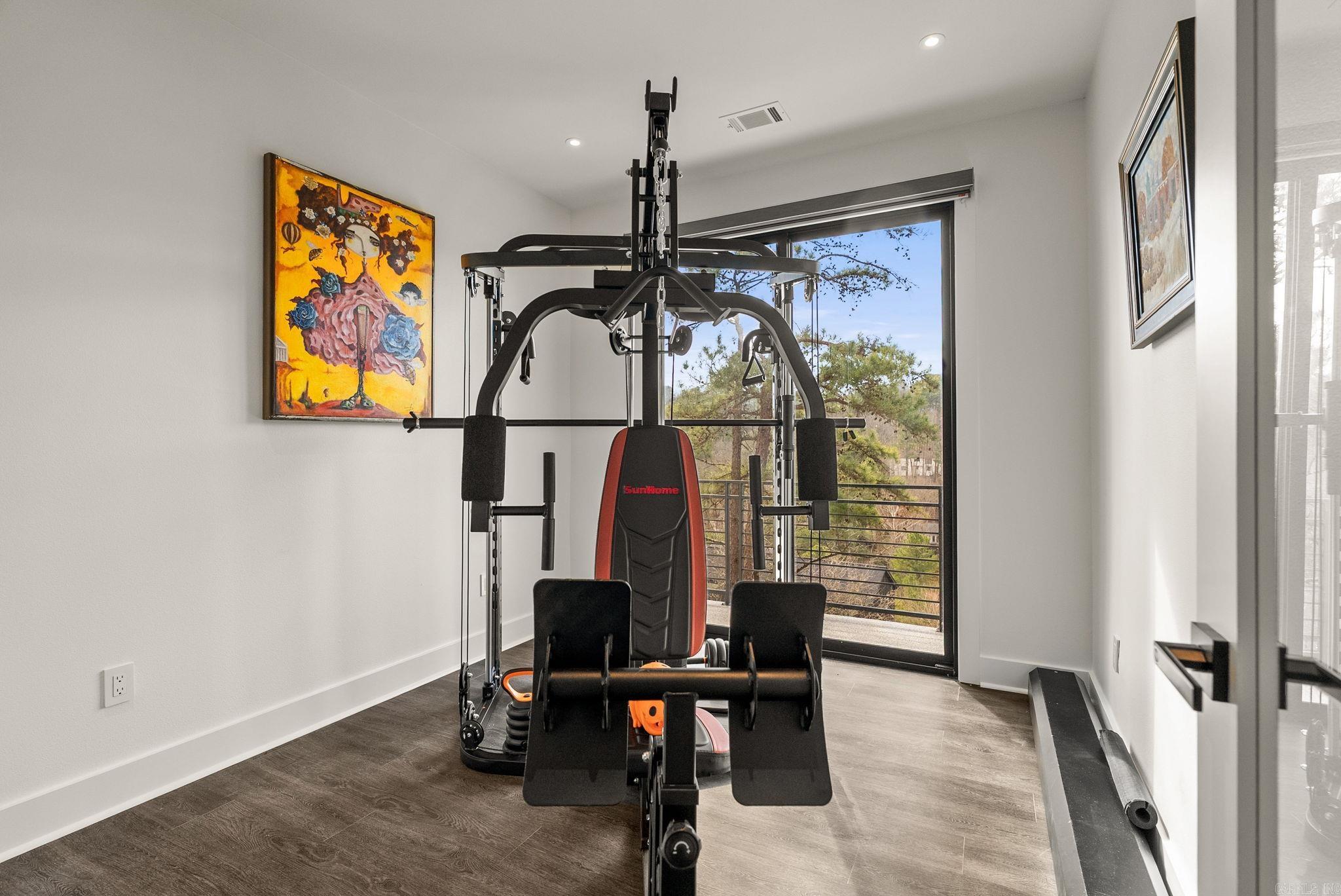 WOODGLEN PARK - Residential