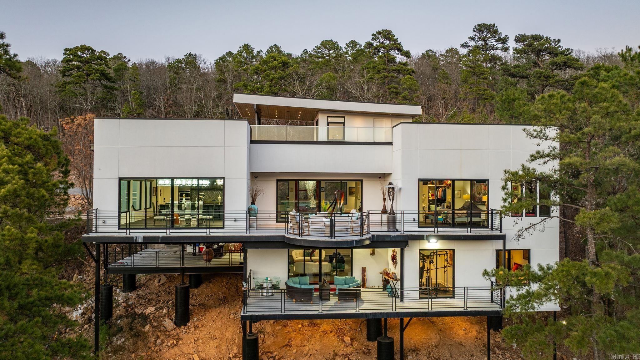 WOODGLEN PARK - Residential