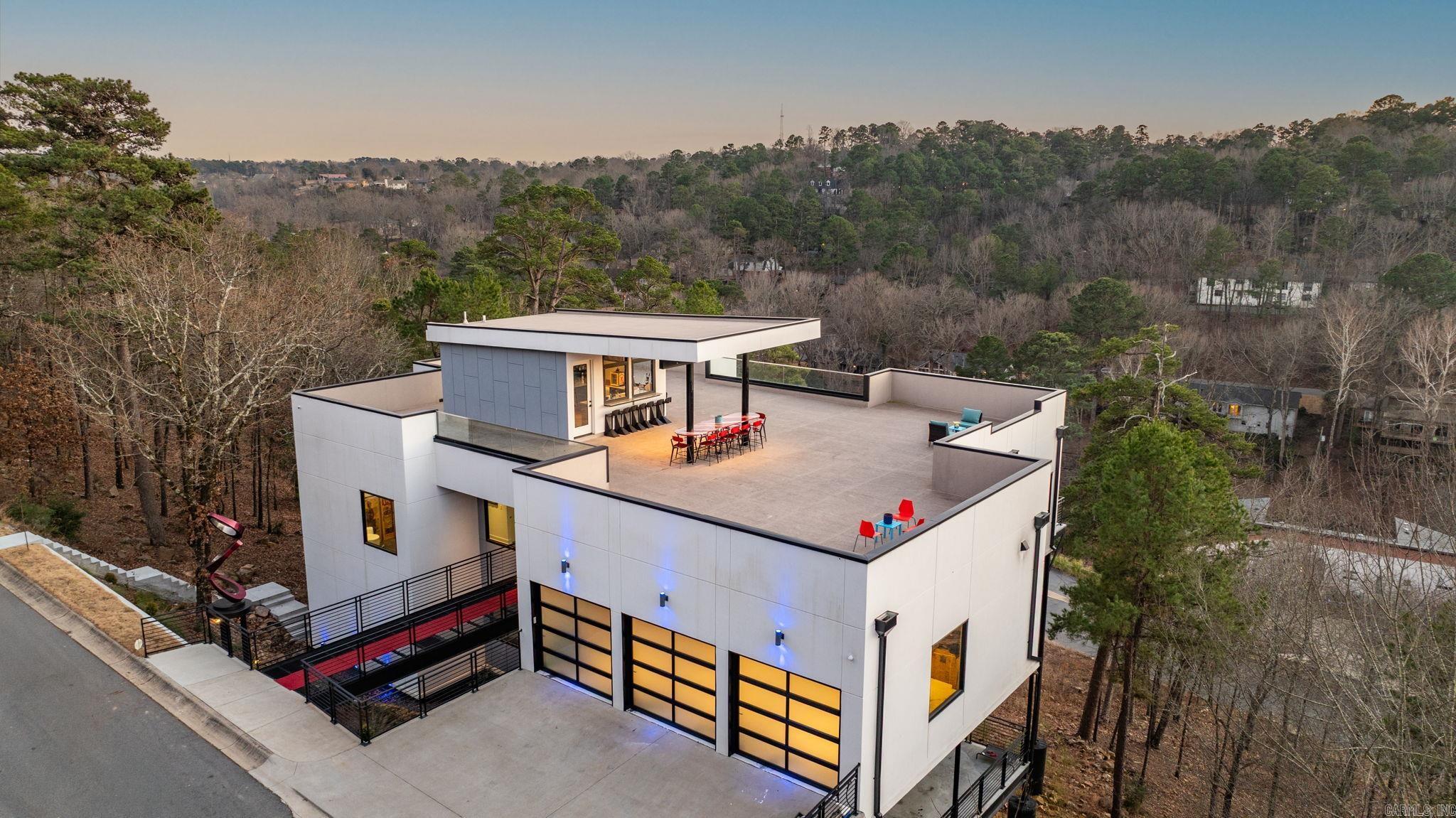 WOODGLEN PARK - Residential