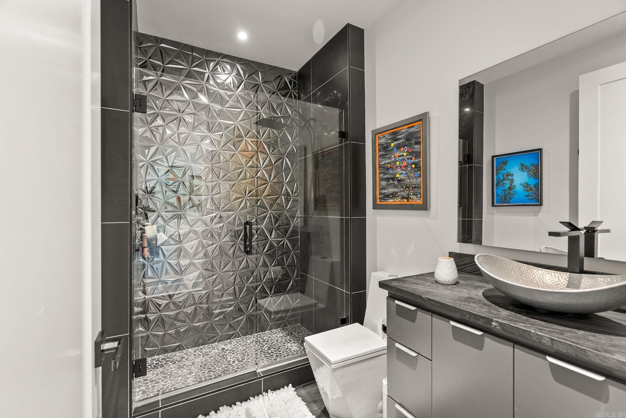 WOODGLEN PARK - Residential