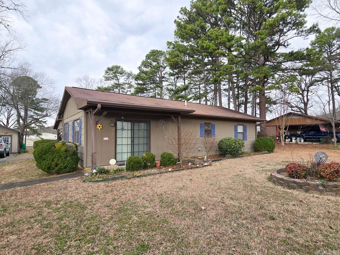 Halls Third - Residential