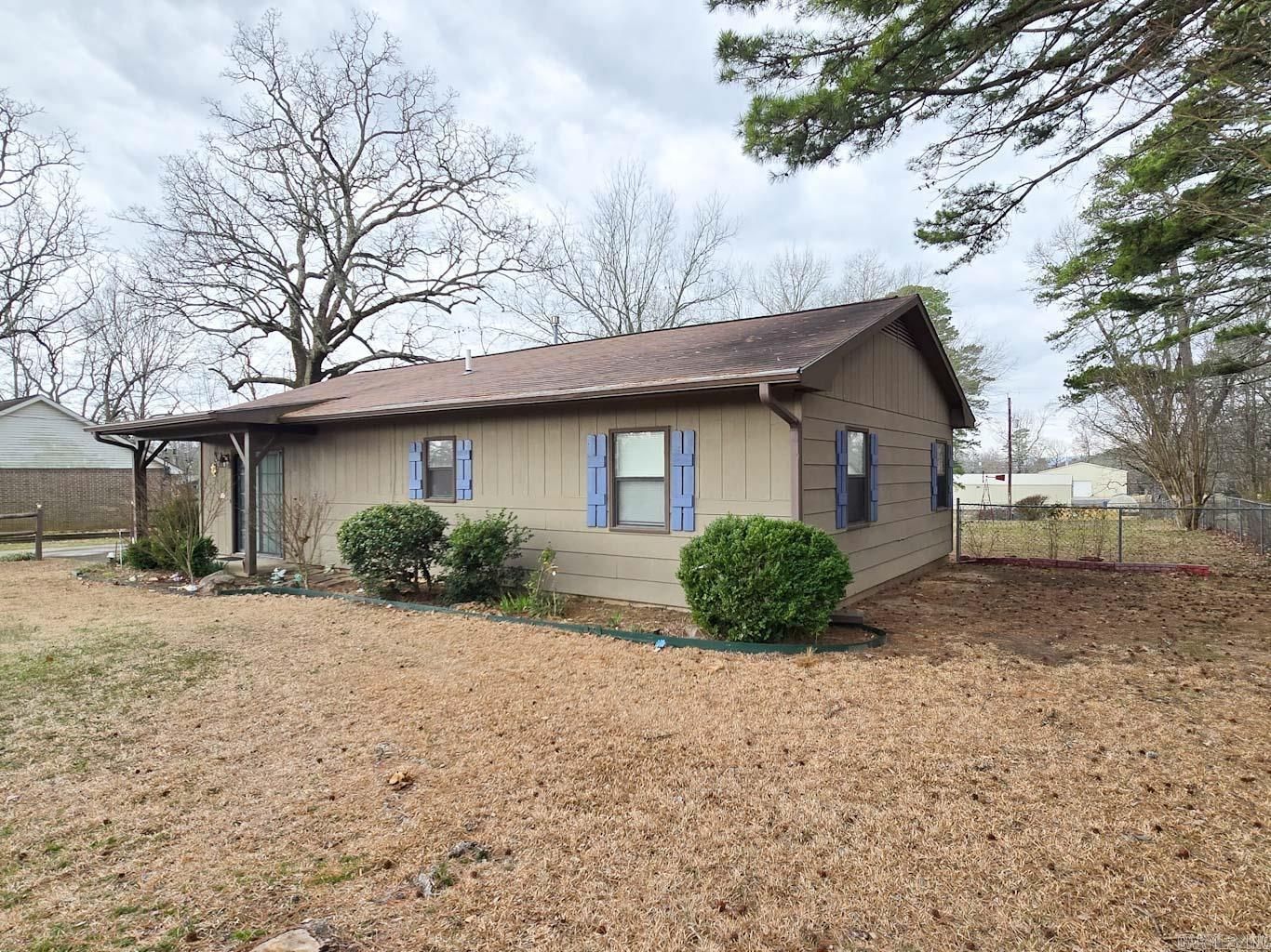 Halls Third - Residential