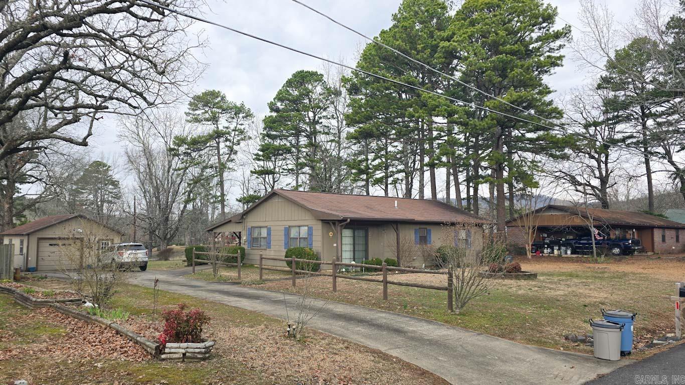 Halls Third - Residential